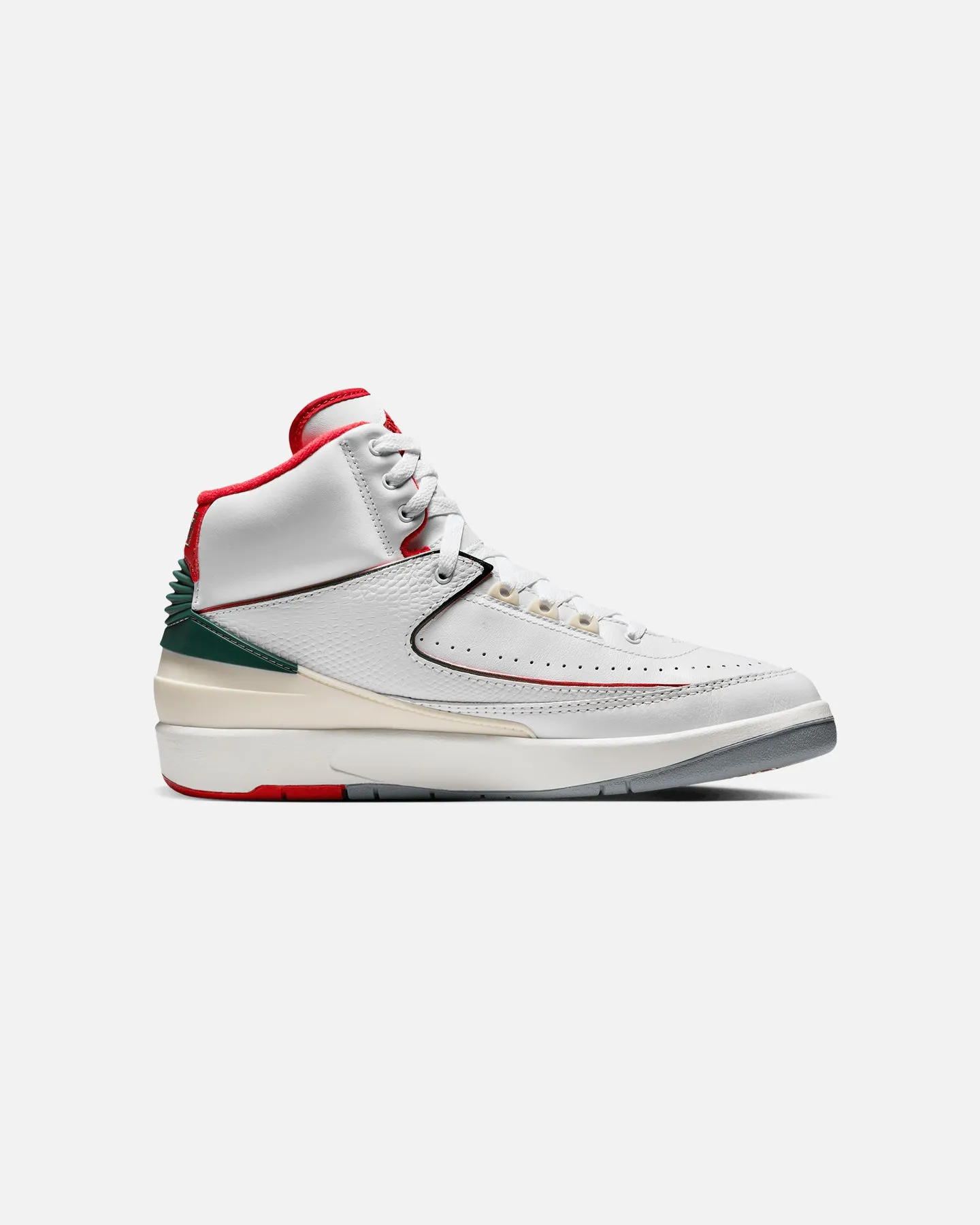 Beauty Walk Jordan Air Jordan 2 Retro "Origins" White/Fire Red