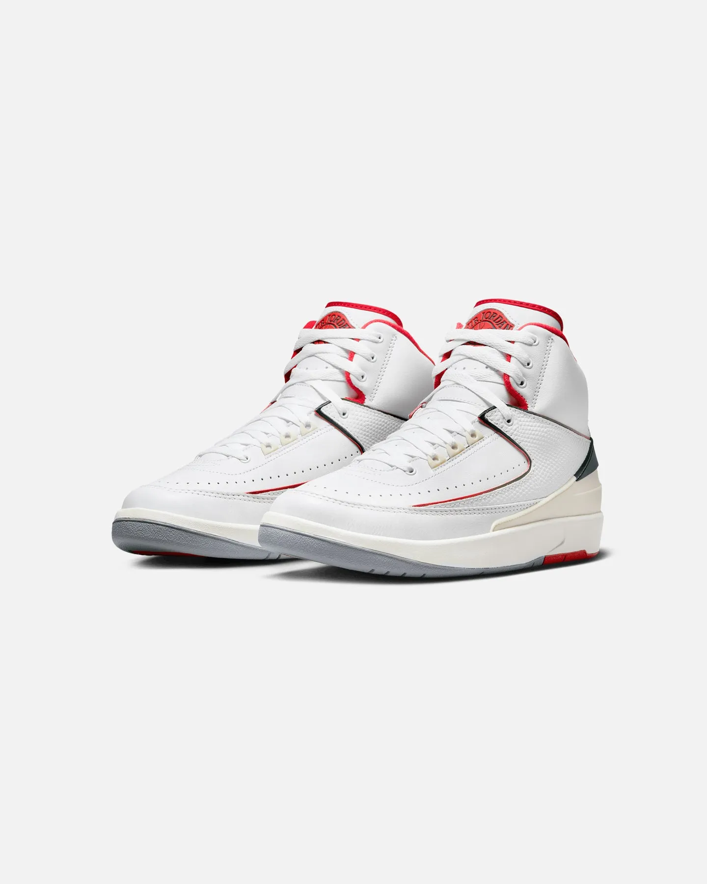 Jordan Air Jordan 2 Retro "Origins" White/Fire Red Short Trip Low Arch