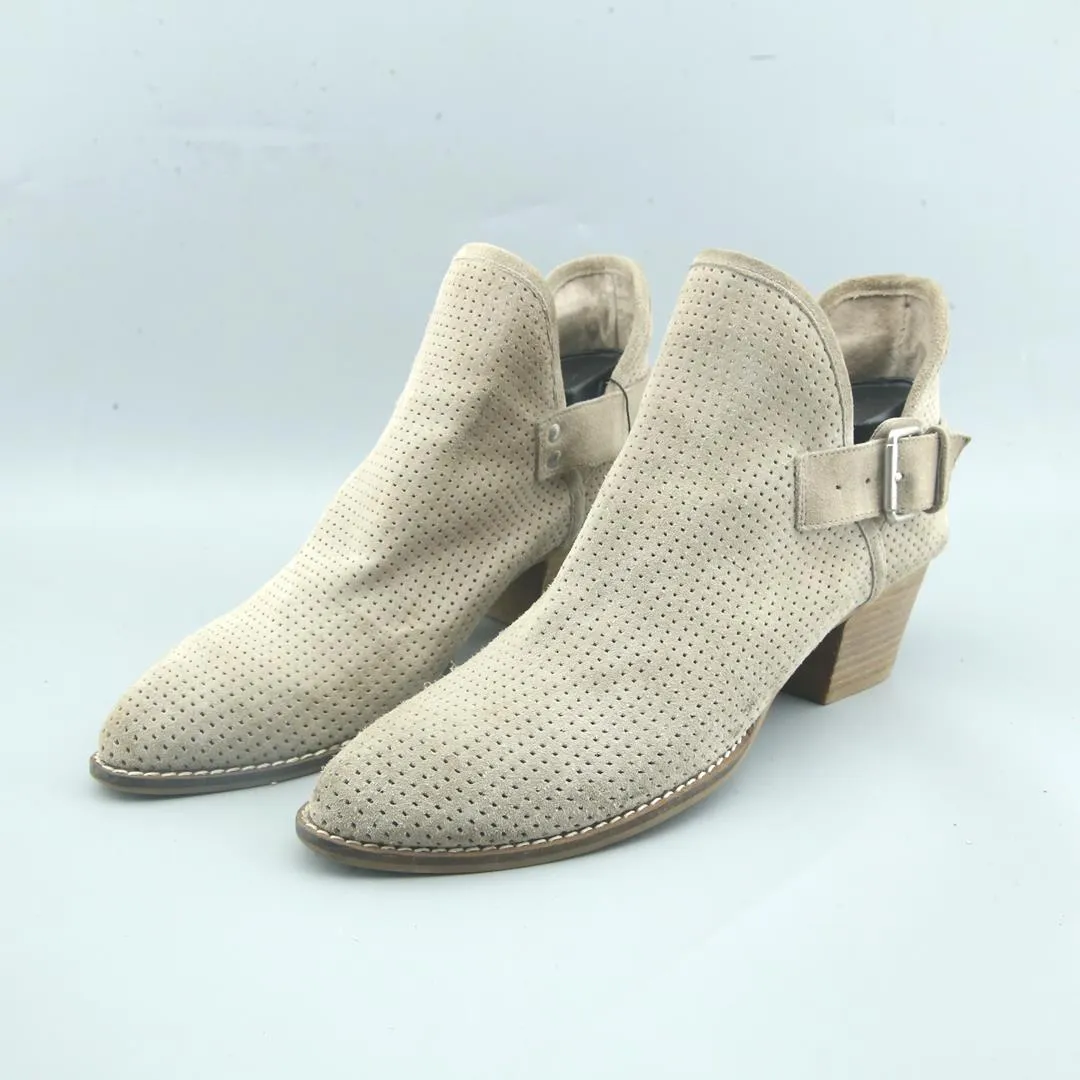 Season Ready Odor Resistant DOLCE VITA  .