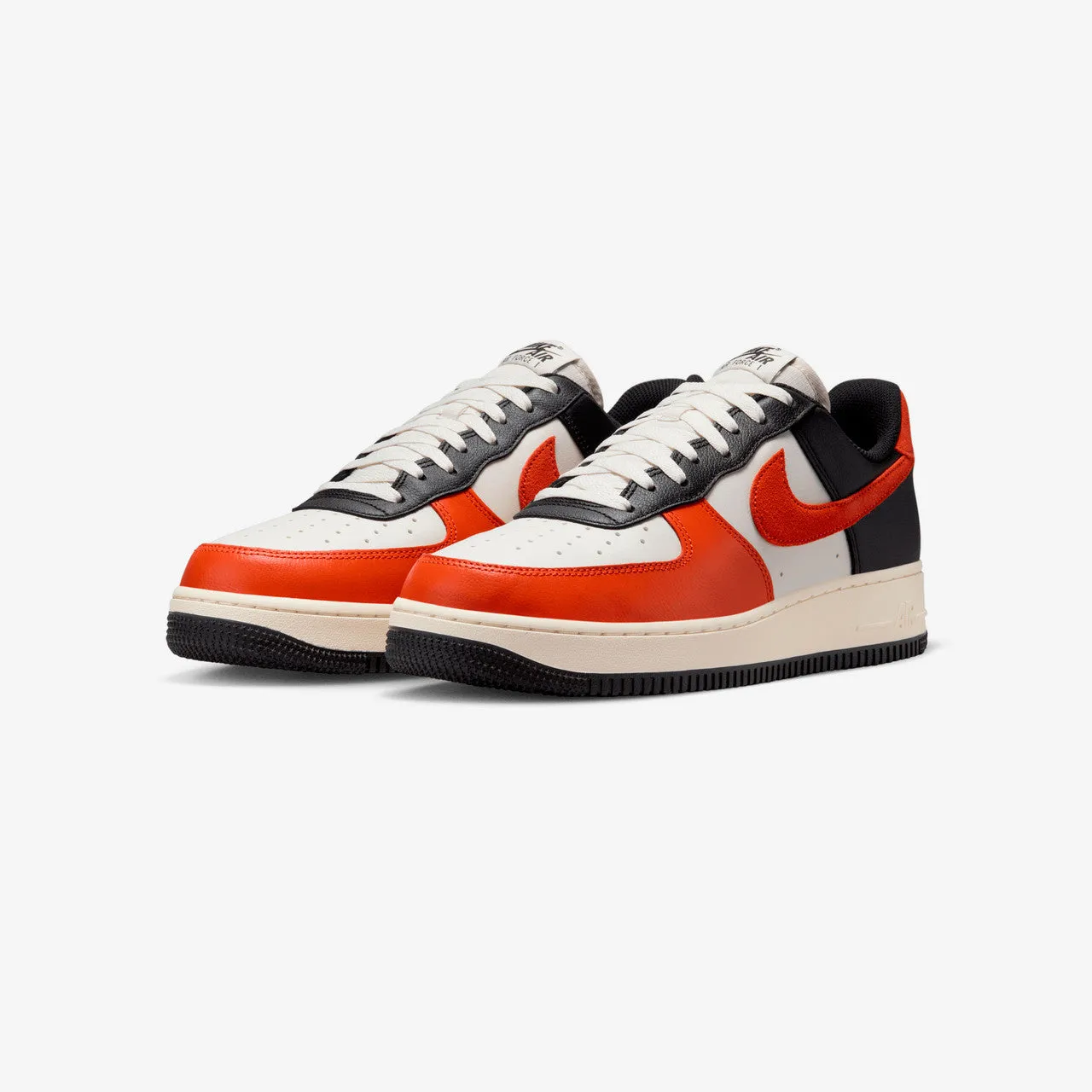 Air Force 1 '07 LV8 Forefoot flexibility Breathable Construction