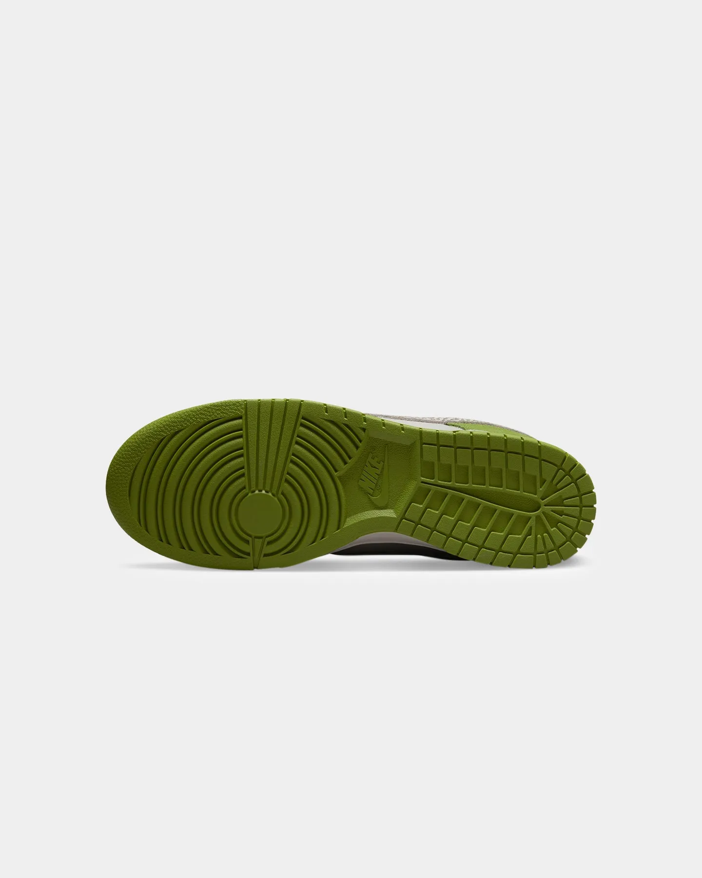 Wide fit Soft Nike Dunk Low AS "Chlorophyll" Chlorophyll/Lt White
