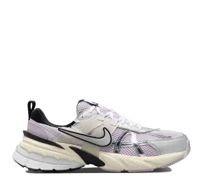 W Nike V2K Run Bold colors