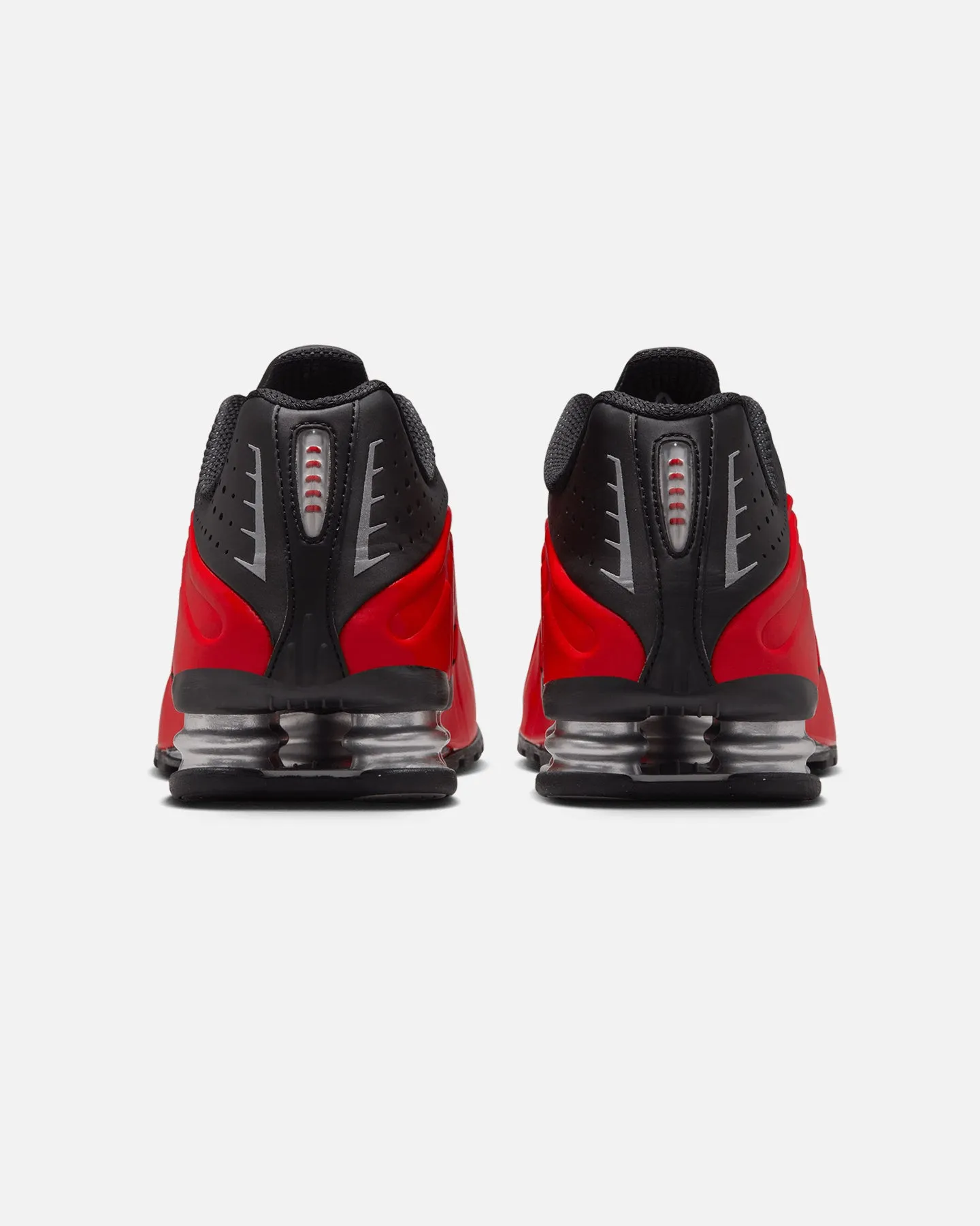 Silk Feel Nike Shox R4 Metallic University Red