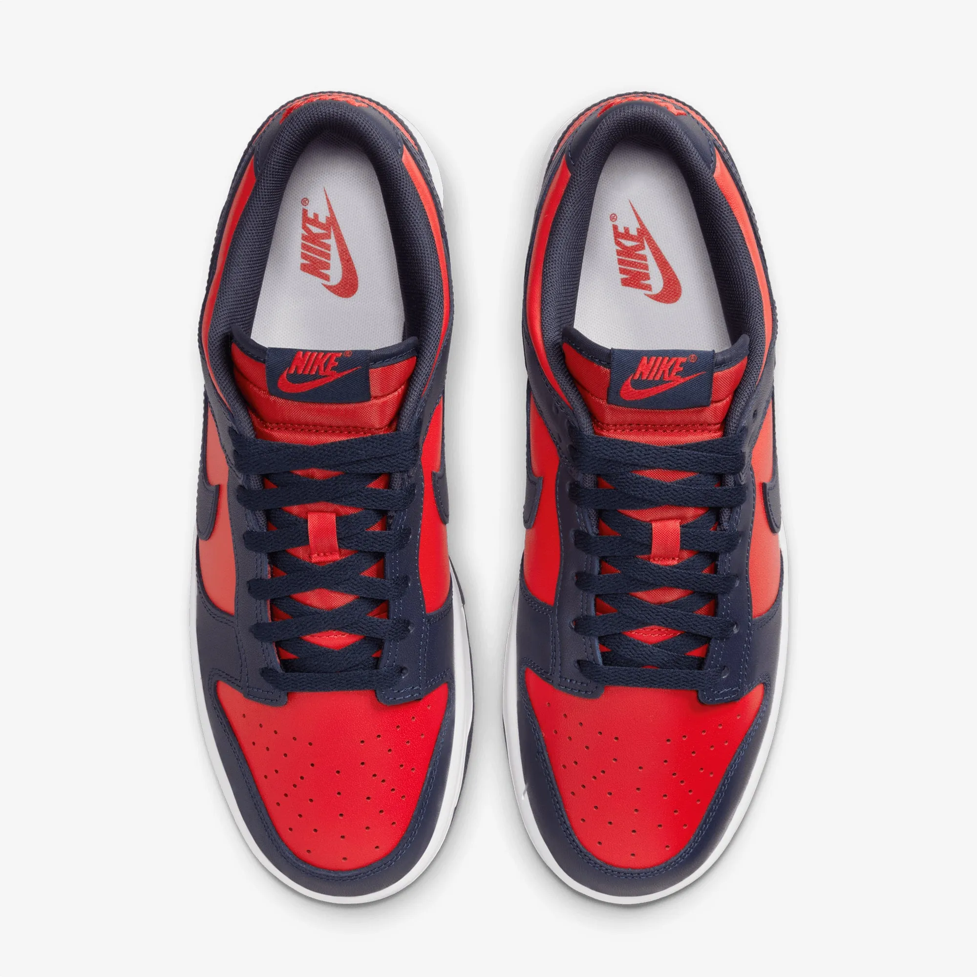 Clean Stitching NIKE | DUNK LOW RETRO { UNIVERSITY RED/OBSIDIAN-WHITE
