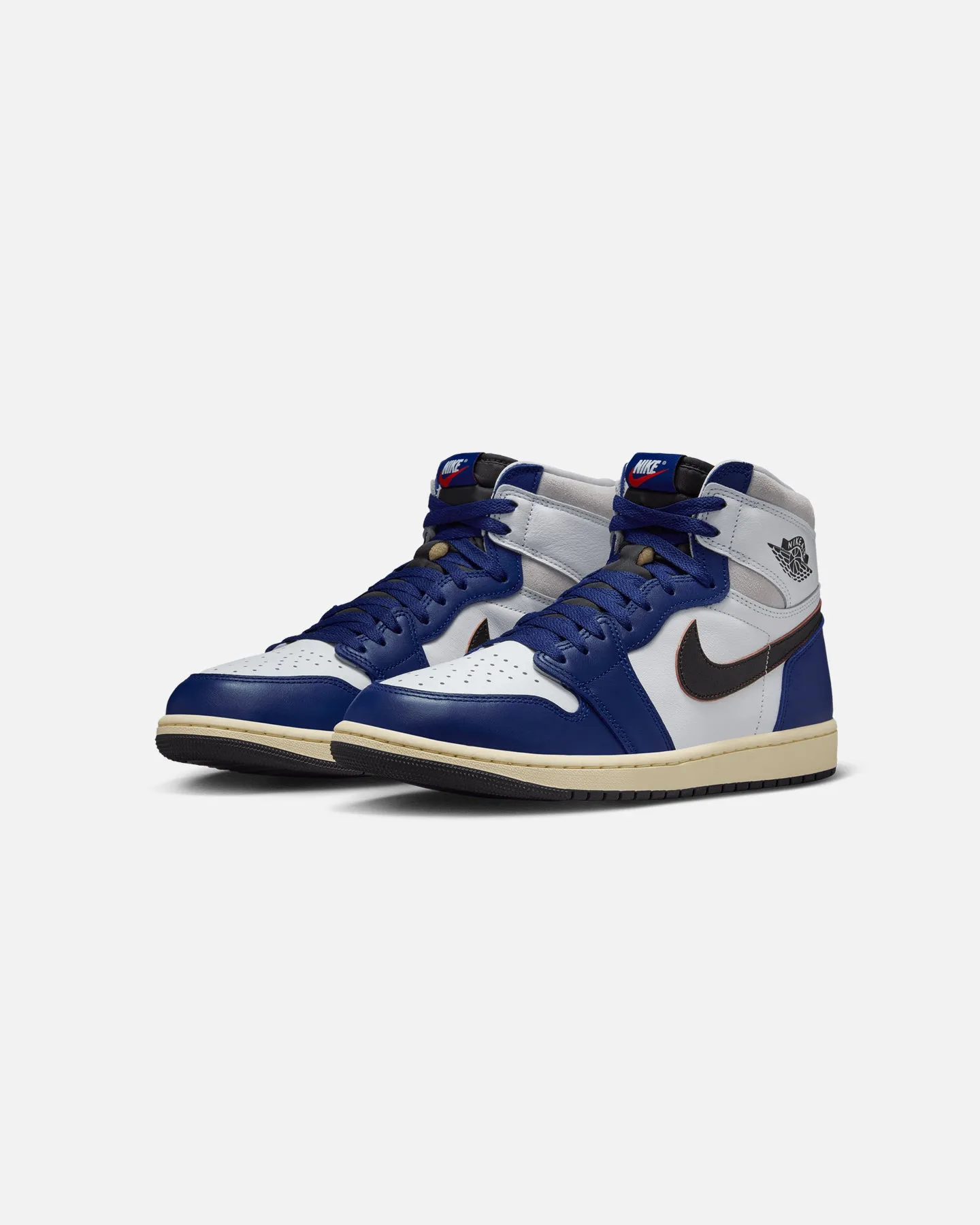 Evening Pace Jordan Air Jordan 1 High OG "Rare Air" White/Black/Royal Blue