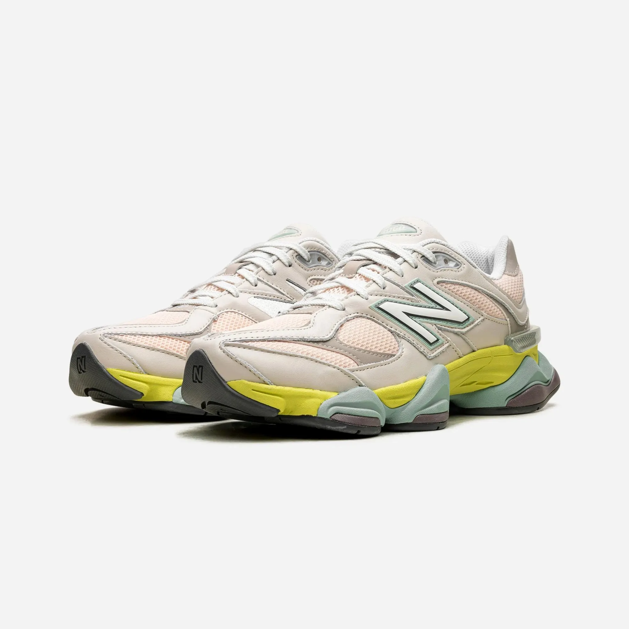 New Balance 9060 Moonbeam Vintage Rose Waterproof Shoes