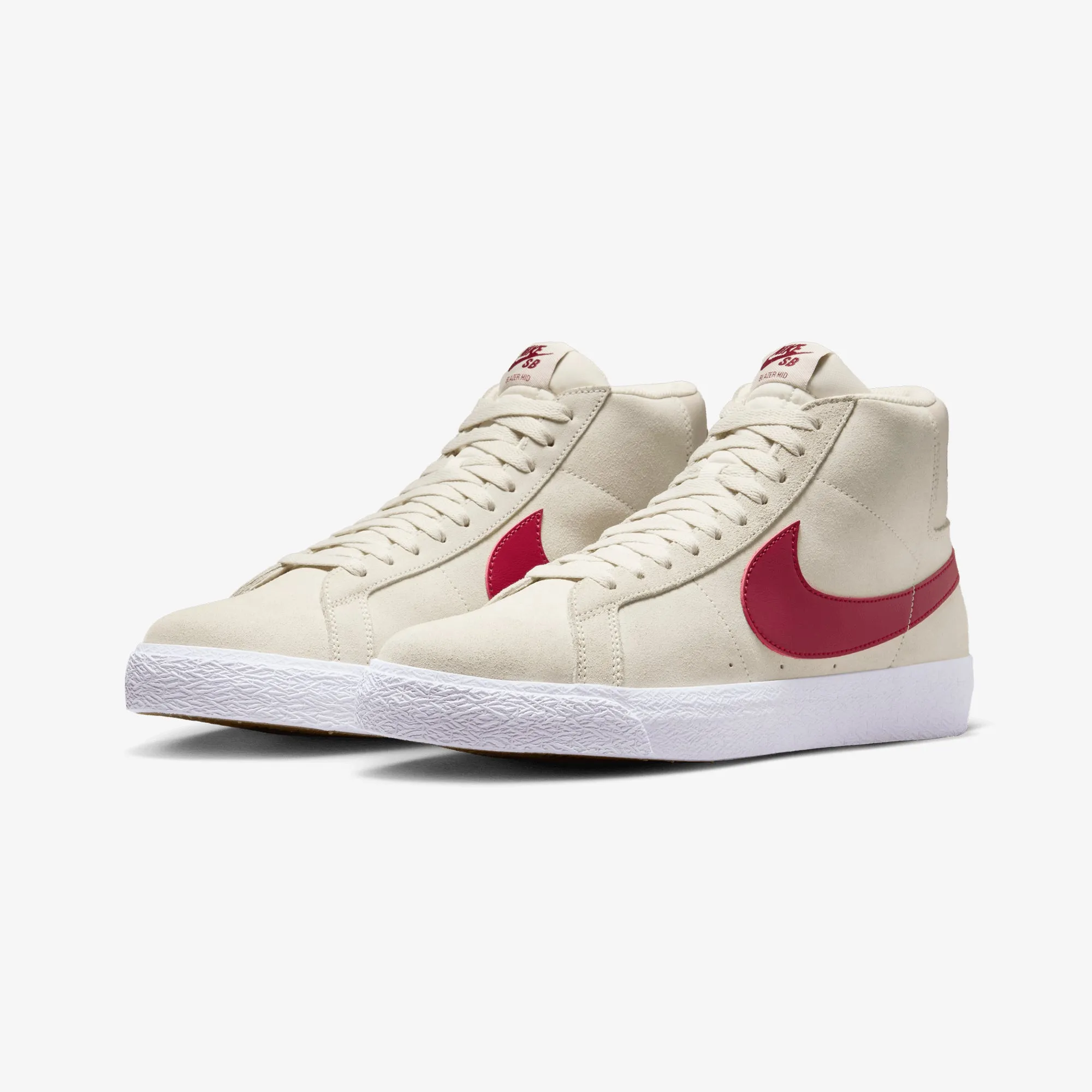 Nike | SB ZOOM BLAZER MID { PALE IVORY/NOBLE RED-SILT RED-WHITE Bold materials Fast Step