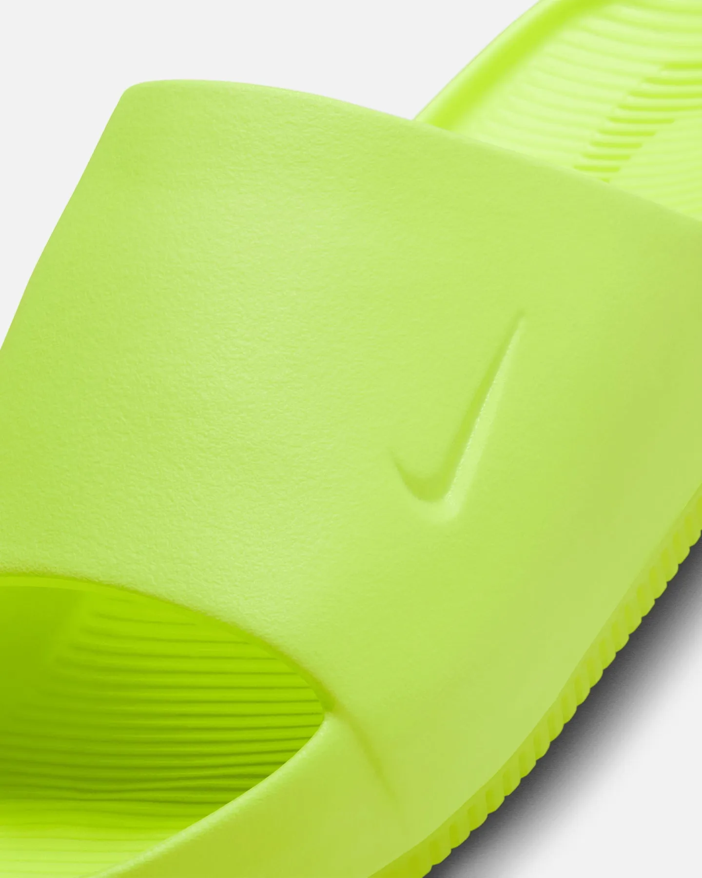 Young Mood High Quality Nike Calm Slide Volt