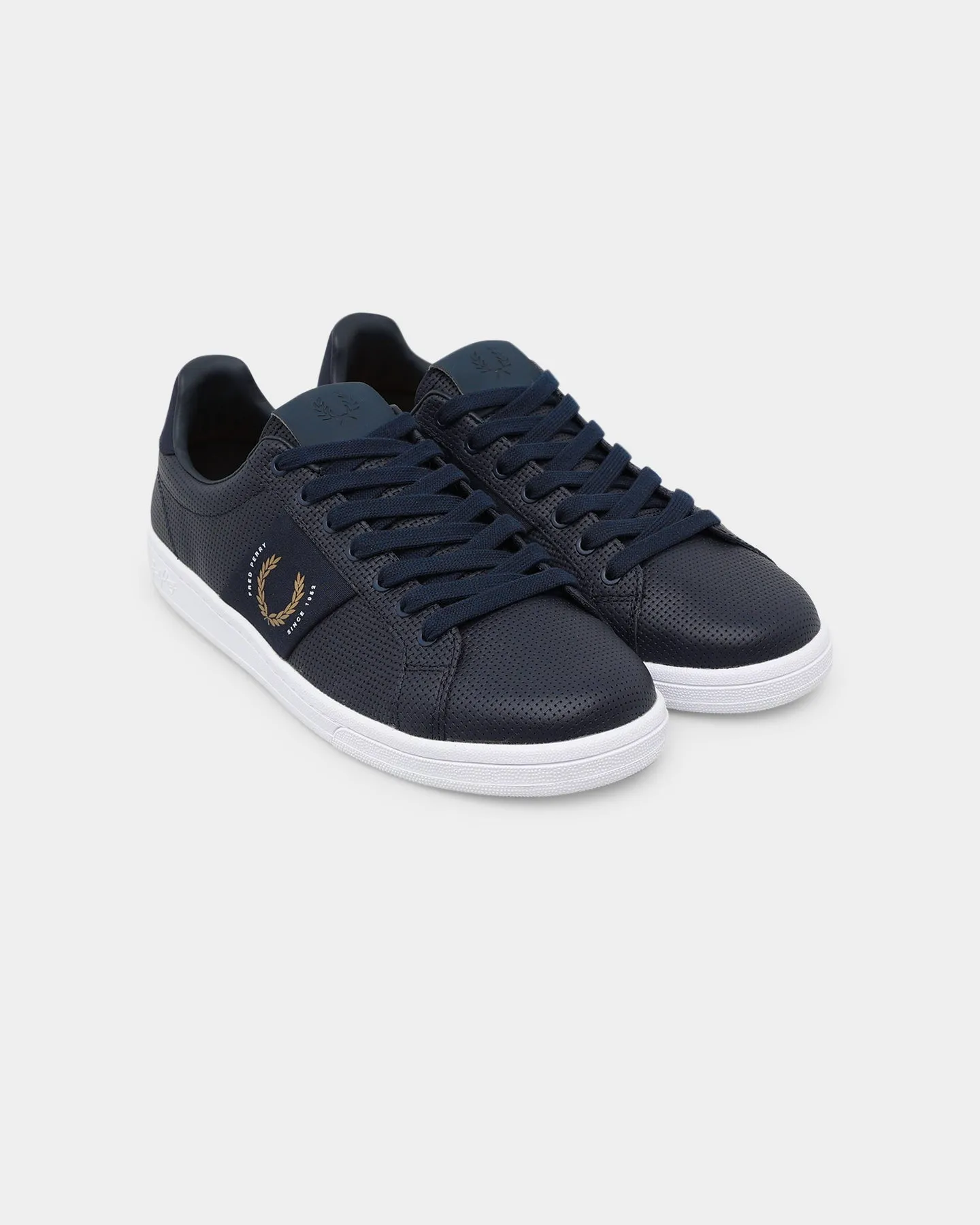 Fred Perry B721 Navy Feather Light Long Distance Classic Chic
