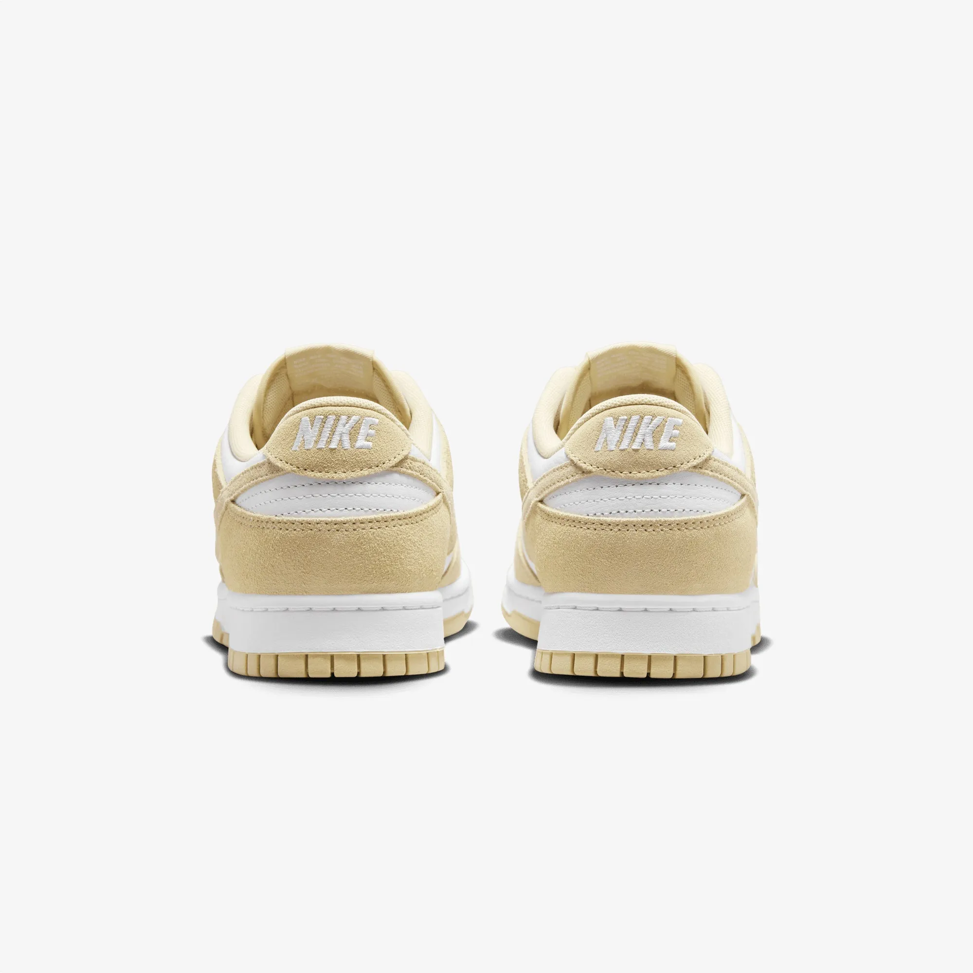 NIKE | DUNK LOW RETRO { WHITE/TM GOLD-WHITE Quick Footwear Anatomical Footbed