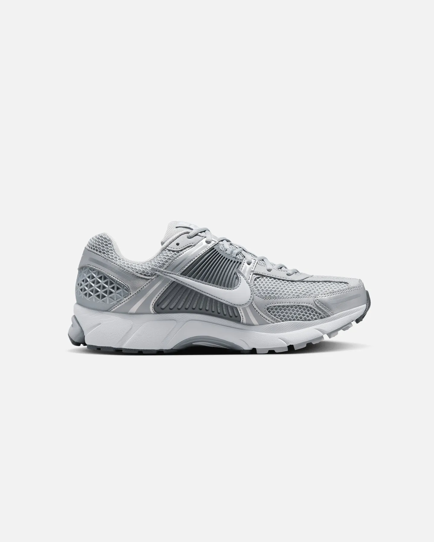 Nike Zoom Vomero 5 Wolf Grey/White Airflow channels Odor   Resistant