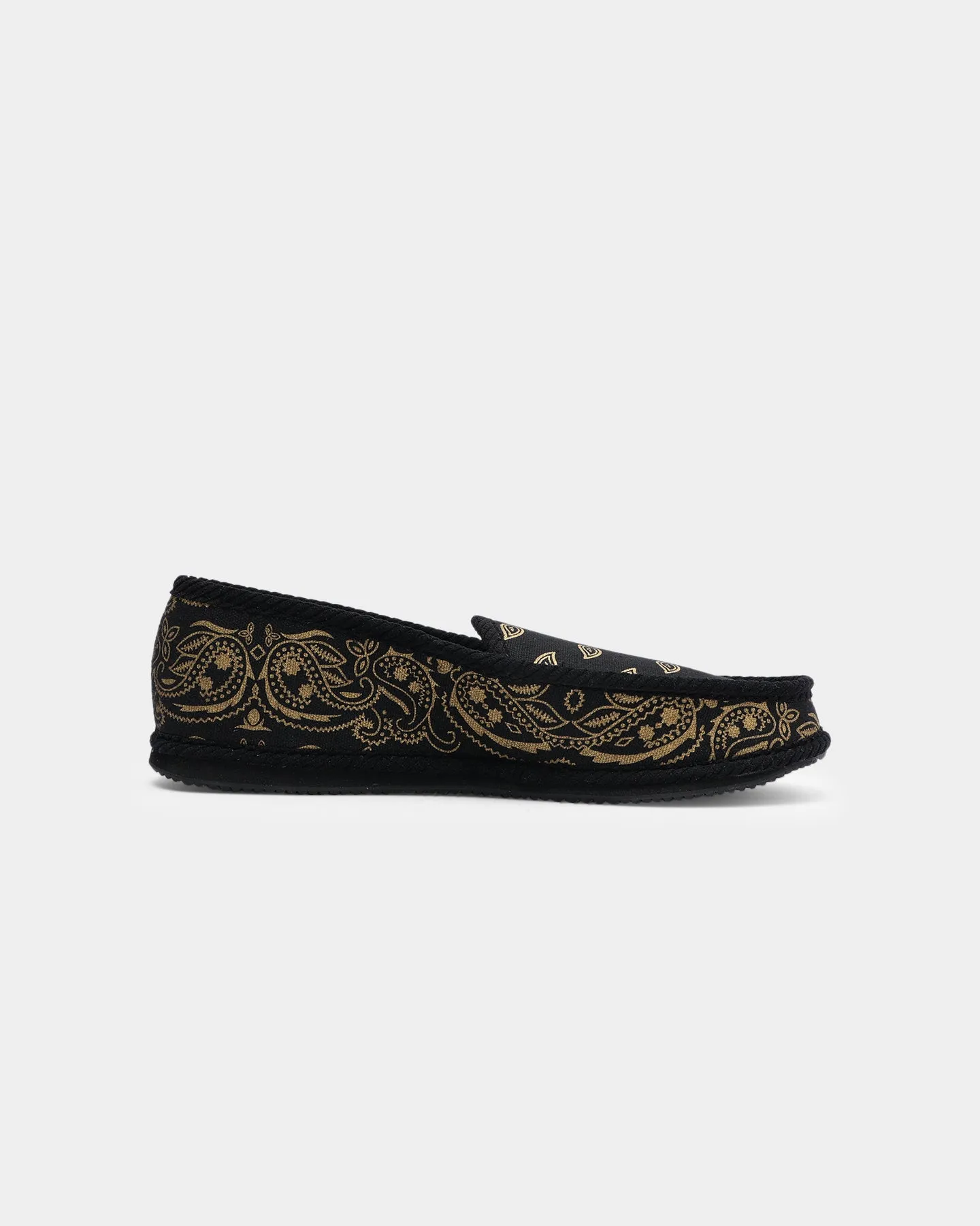 Soft Interior Goat Crew Bandana Slipper Black/Gold