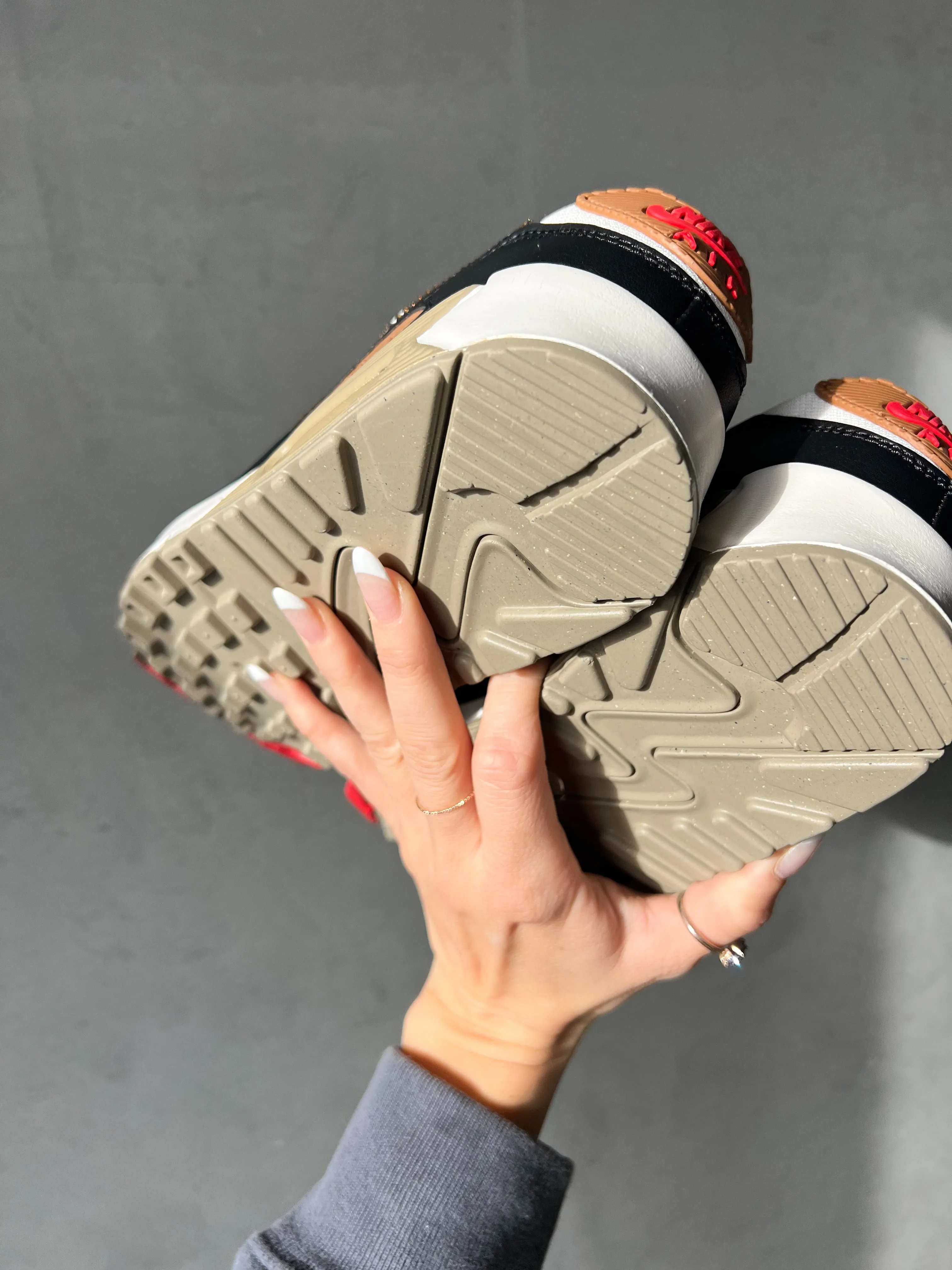 Balanced Step Gold Edition Swarovski Womens Nike Air Max 90