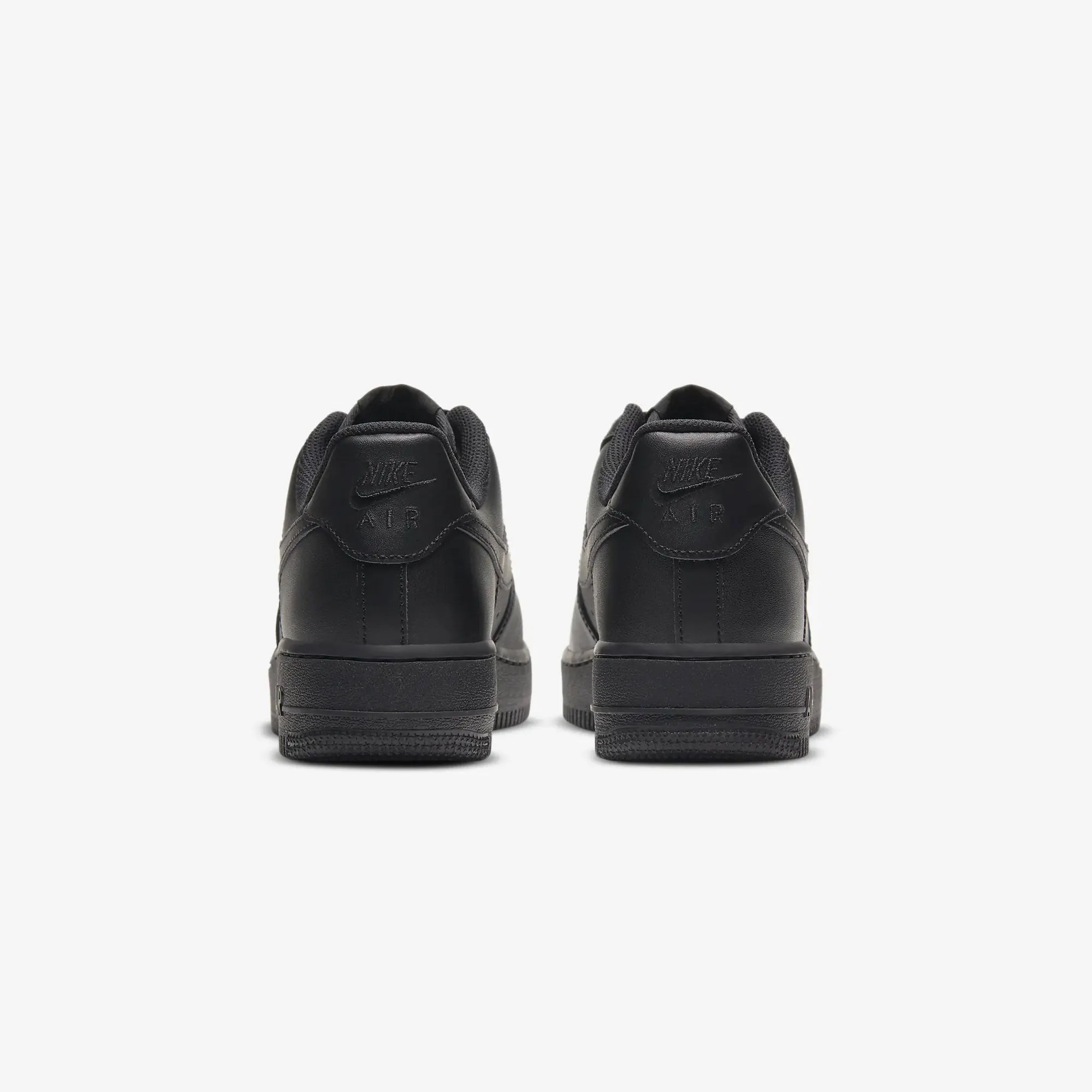 NIKE | AIR FORCE 1 '07 { BLACK/BLACK/BLACK Classic Style