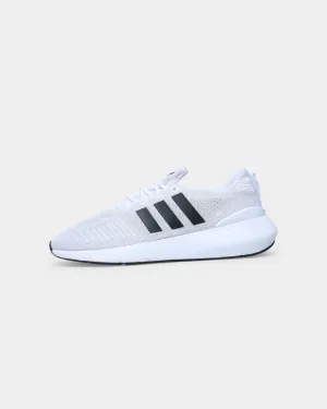 Wide Path Adidas Swift Run 22 Cloud White/Core Black/Grey One