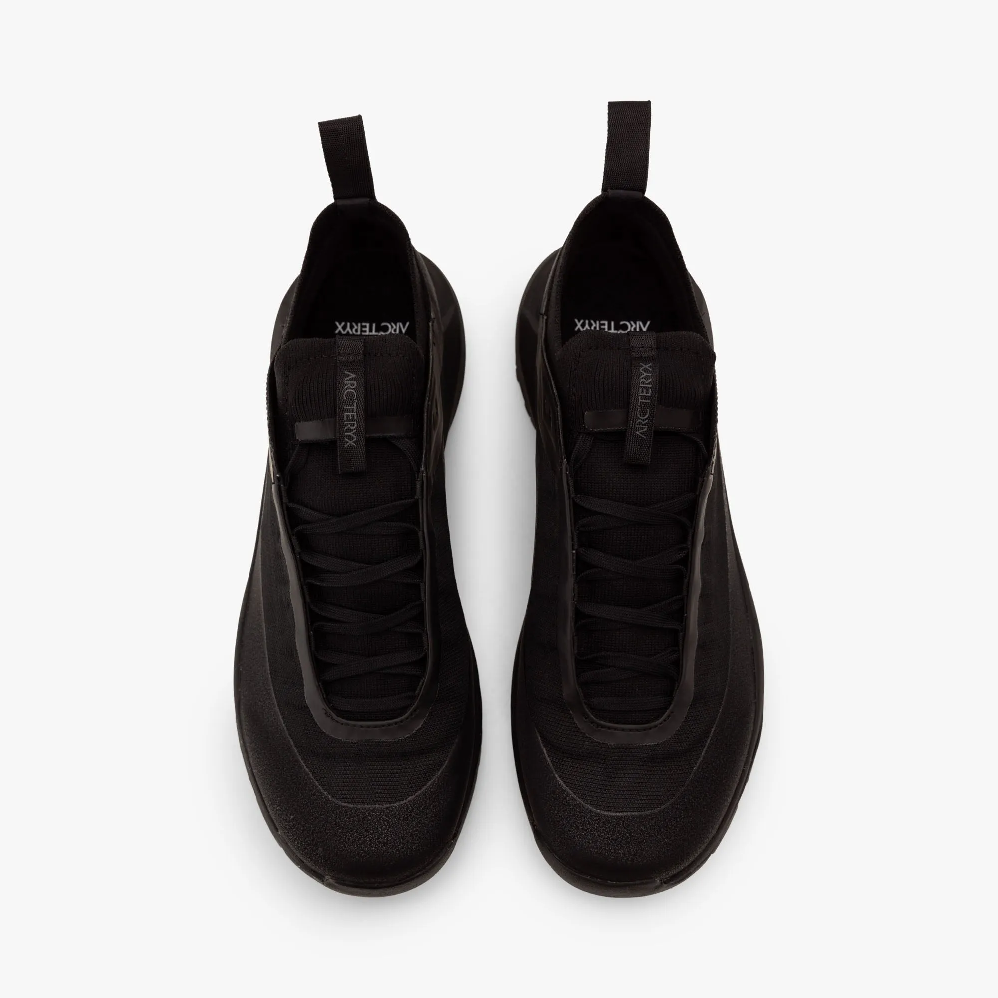 Arc'teryx Vertex Alpine GORE-TEX / Black / Black visible lacing shoes