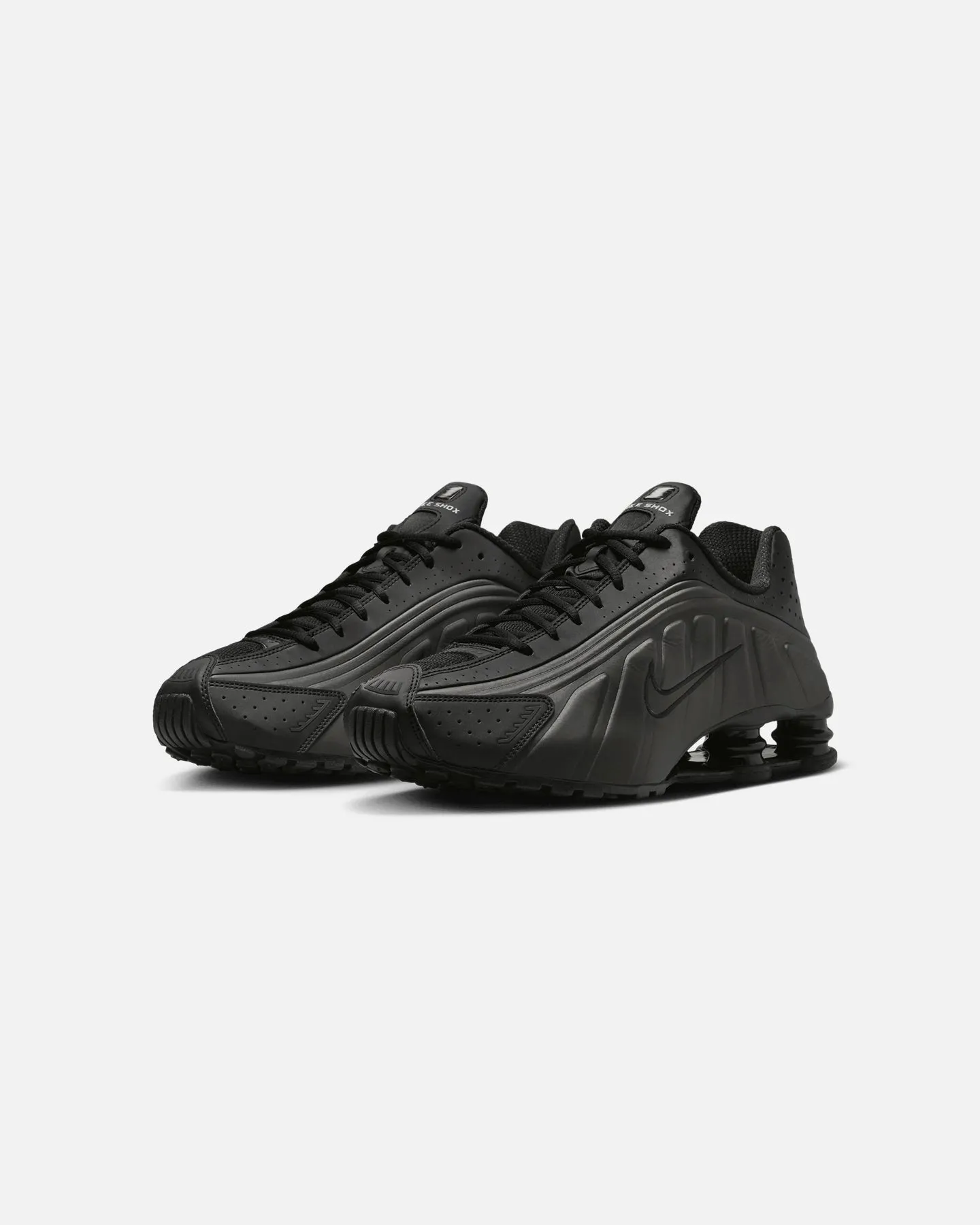 Nike Shox R4 Black/Black Energy Rise heel cup