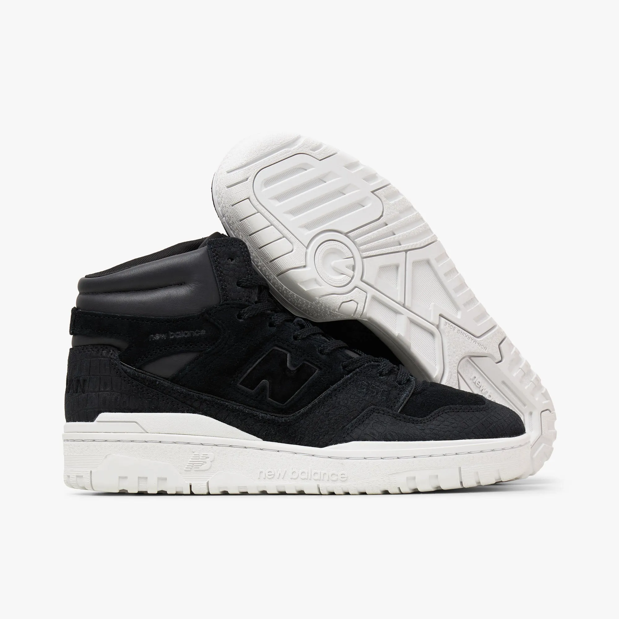 running in the snow narrow widths Junya Watanabe MAN x New Balance BB650 Black / White