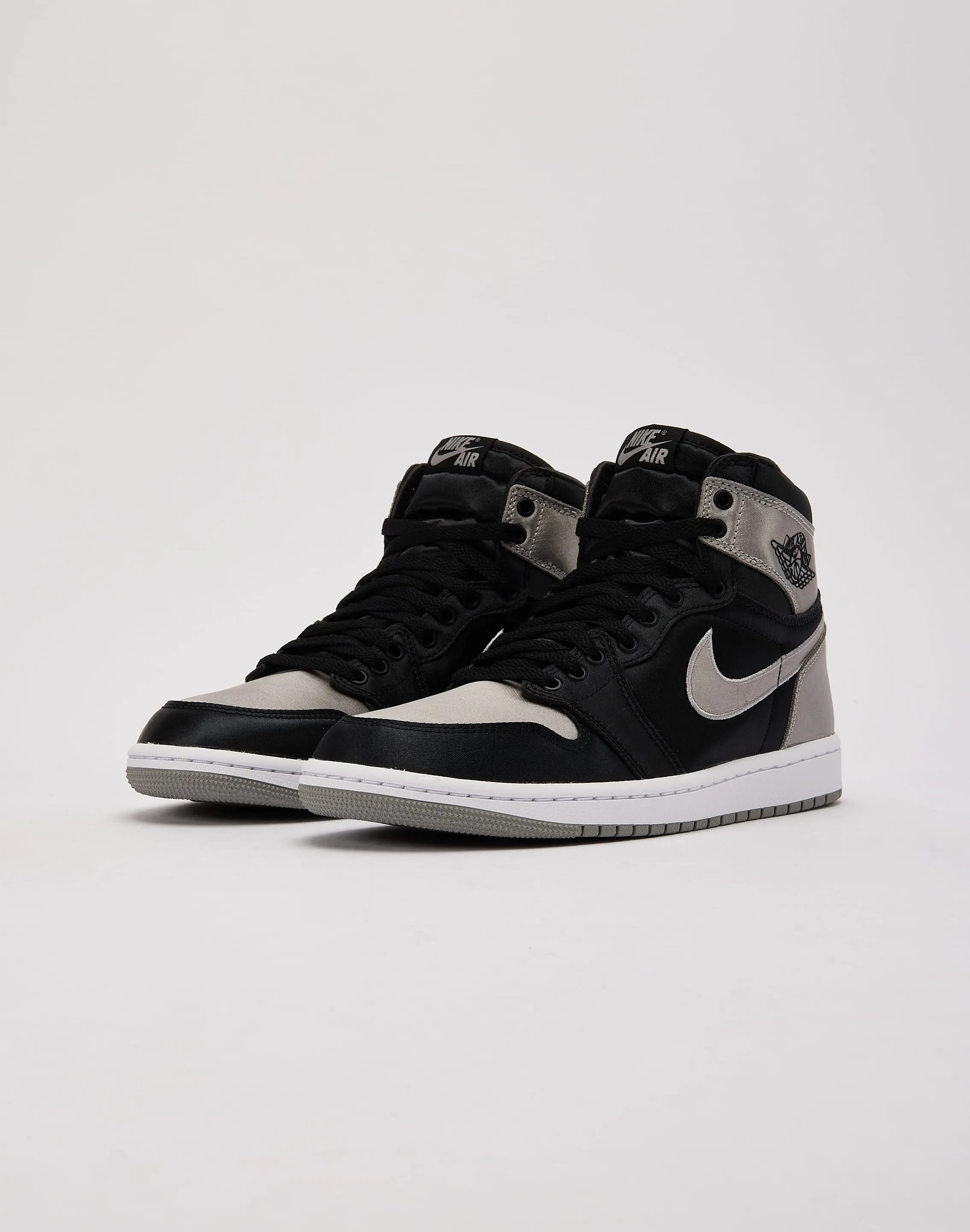 Jordan Air Jordan 1 Retro High OG 'Satin Shadow' Unibody Upper Construction Friction reduction