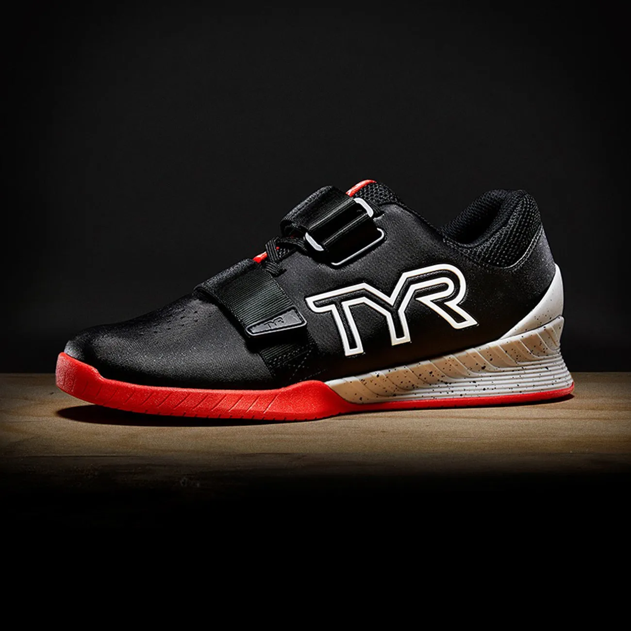 TYR L-1 Lifter Zigzag Impact Zone Urban cushioning