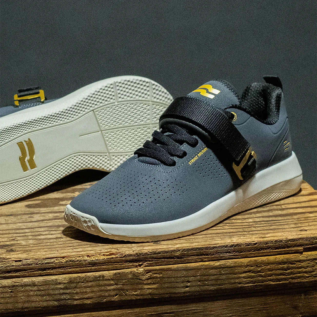 STRIKE MVMNT EZ Lifter All-purpose stability