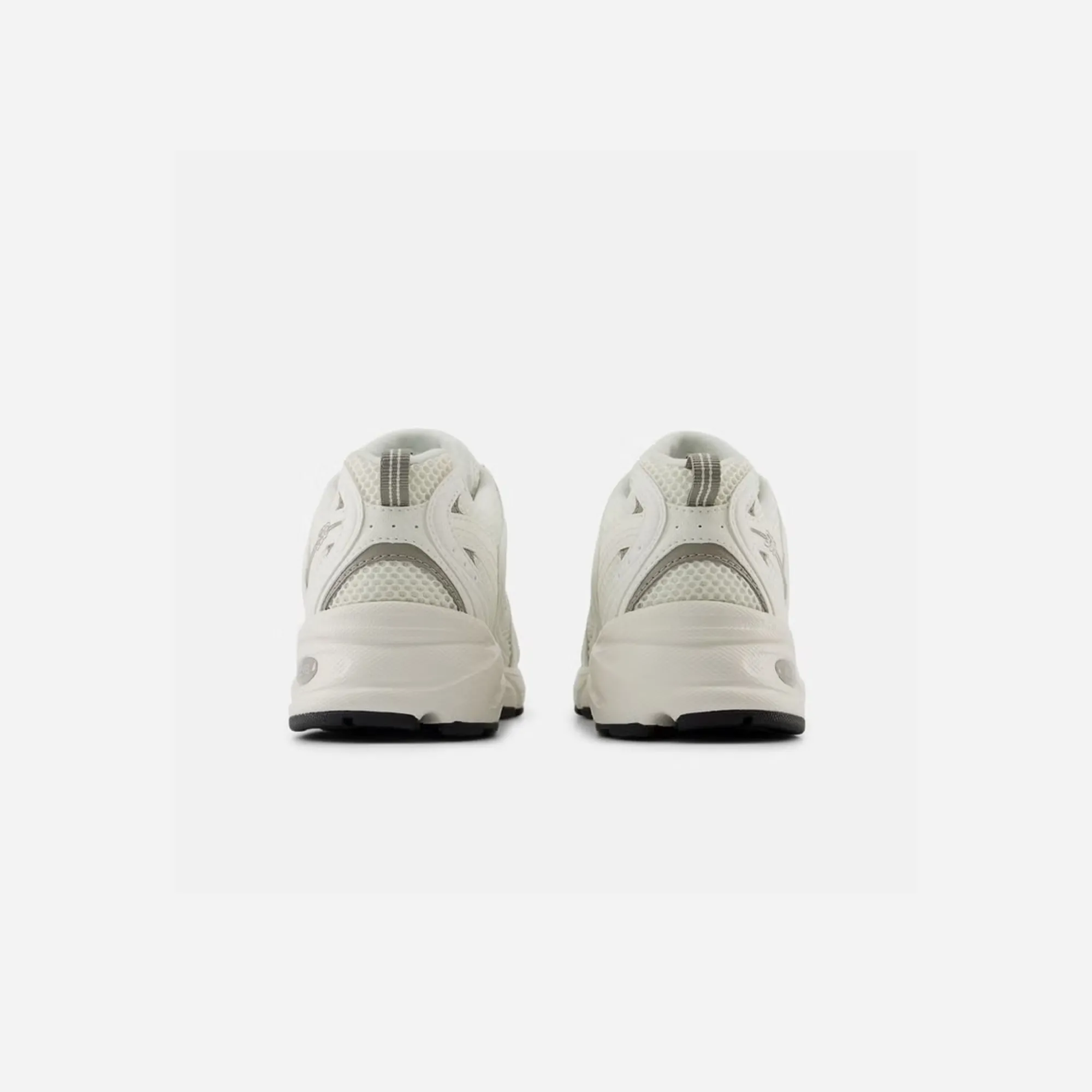 New Balance 530 Arid Stone running in the snow shoes cushioning technology