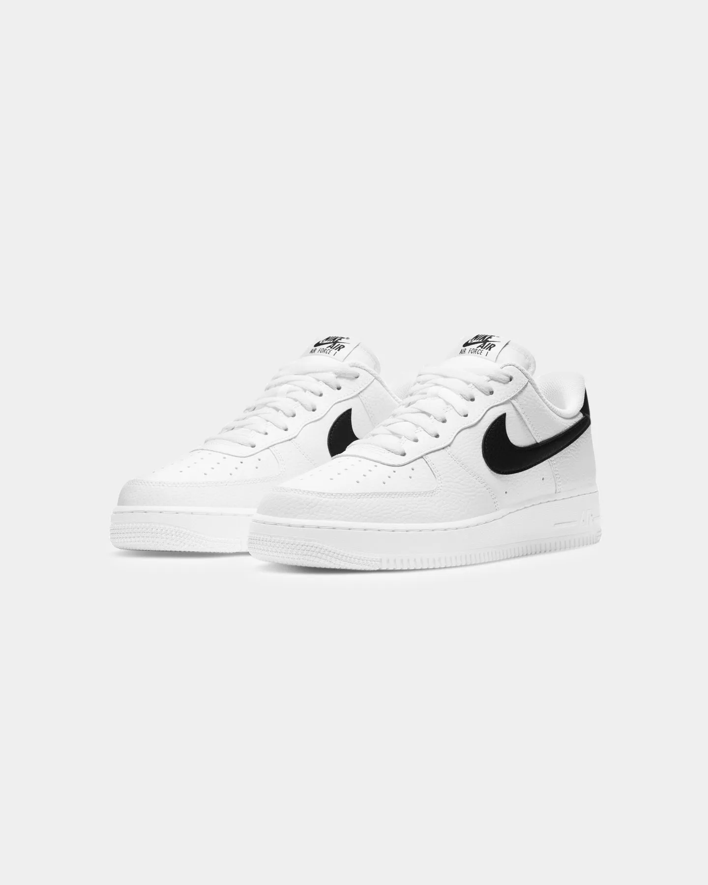 Nike Air Force 1 '07 White/Black Everyday Sport Minimalist Styling