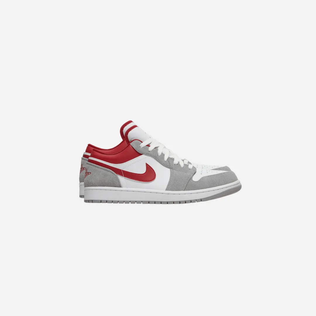 Retro-inspired Jordan 1 Low Se Light Smoke Grey Gym Red
