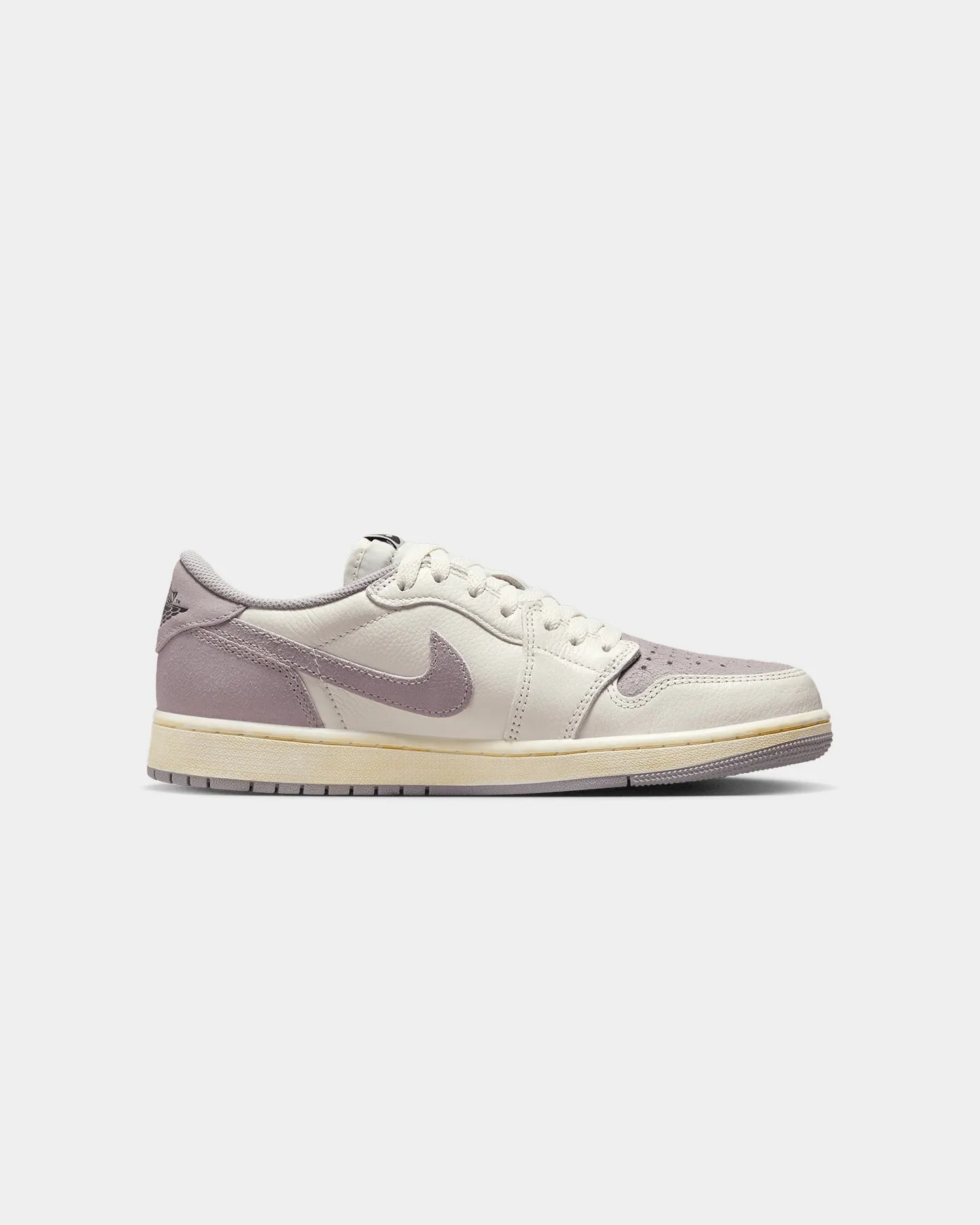 Good Traction Skin Fresh Jordan Air Jordan 1 Low OG "Atmosphere Grey" Sail/Black