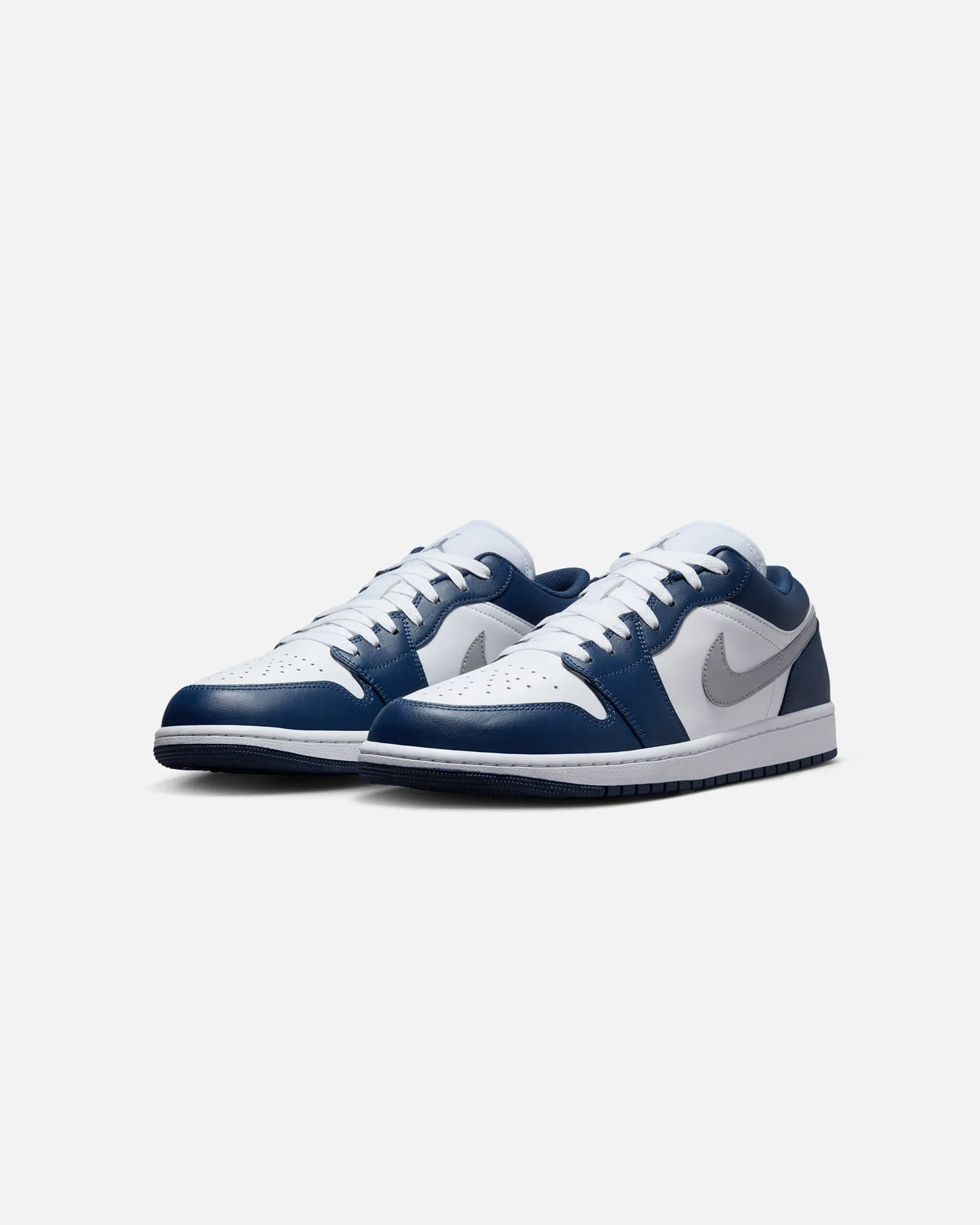 Jordan Air Jordan 1 Low "Midnight Navy" White/Wolf Grey Power Flow Satin Glow