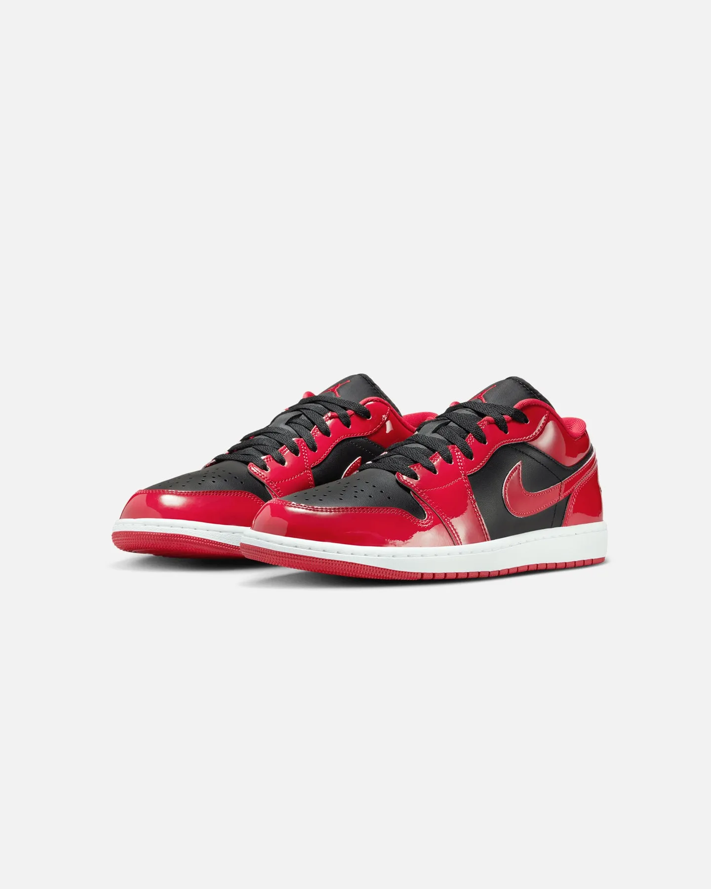 Jordan Air Jordan 1 Low SE Black/Varsity Red Supportive Core Active People