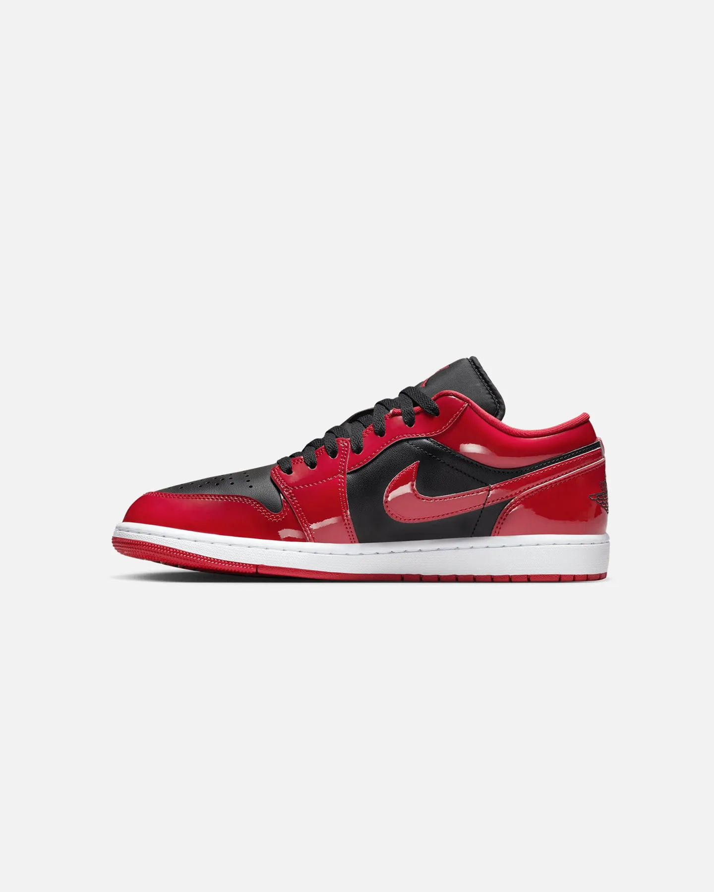 Jordan Air Jordan 1 Low SE Black/Varsity Red Snow Warm Beach Fun