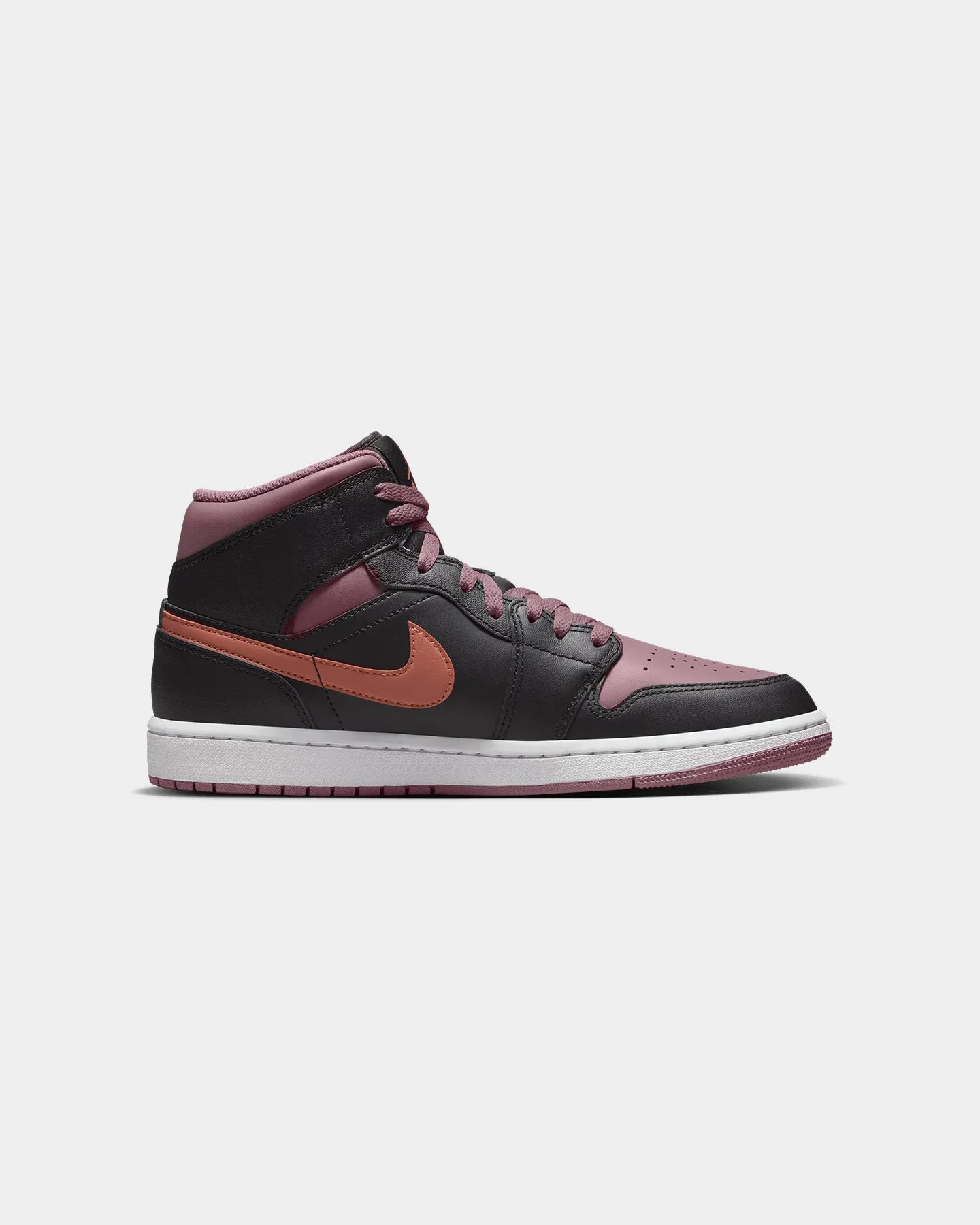 material Ocean Edge Jordan Air Jordan 1 Mid SE Black/Sky J Orange