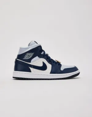 Molded Footbed Design Jordan Air Jordan 1 Mid SE