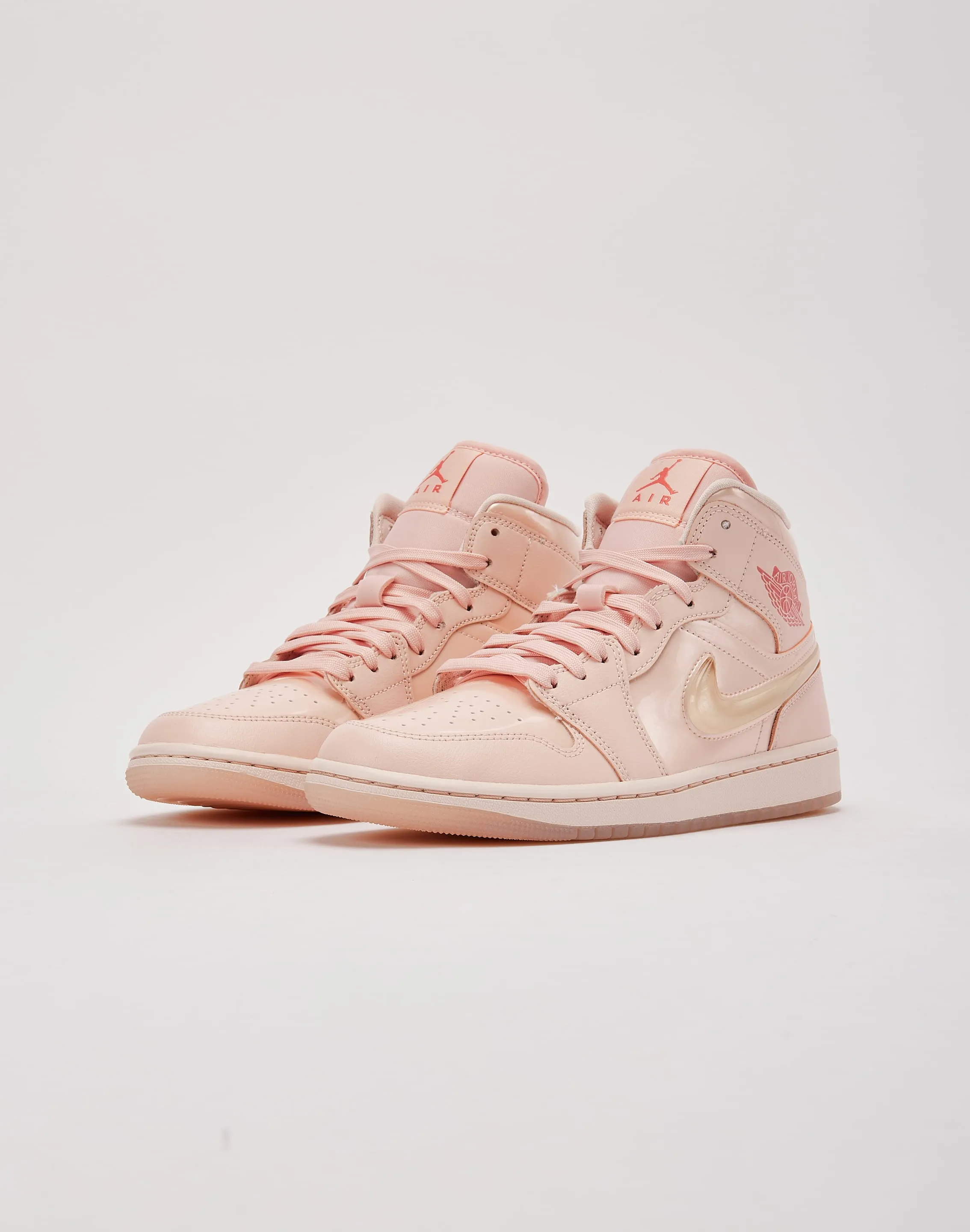 Jordan Air Jordan 1 Mid SE Breathable Linings
