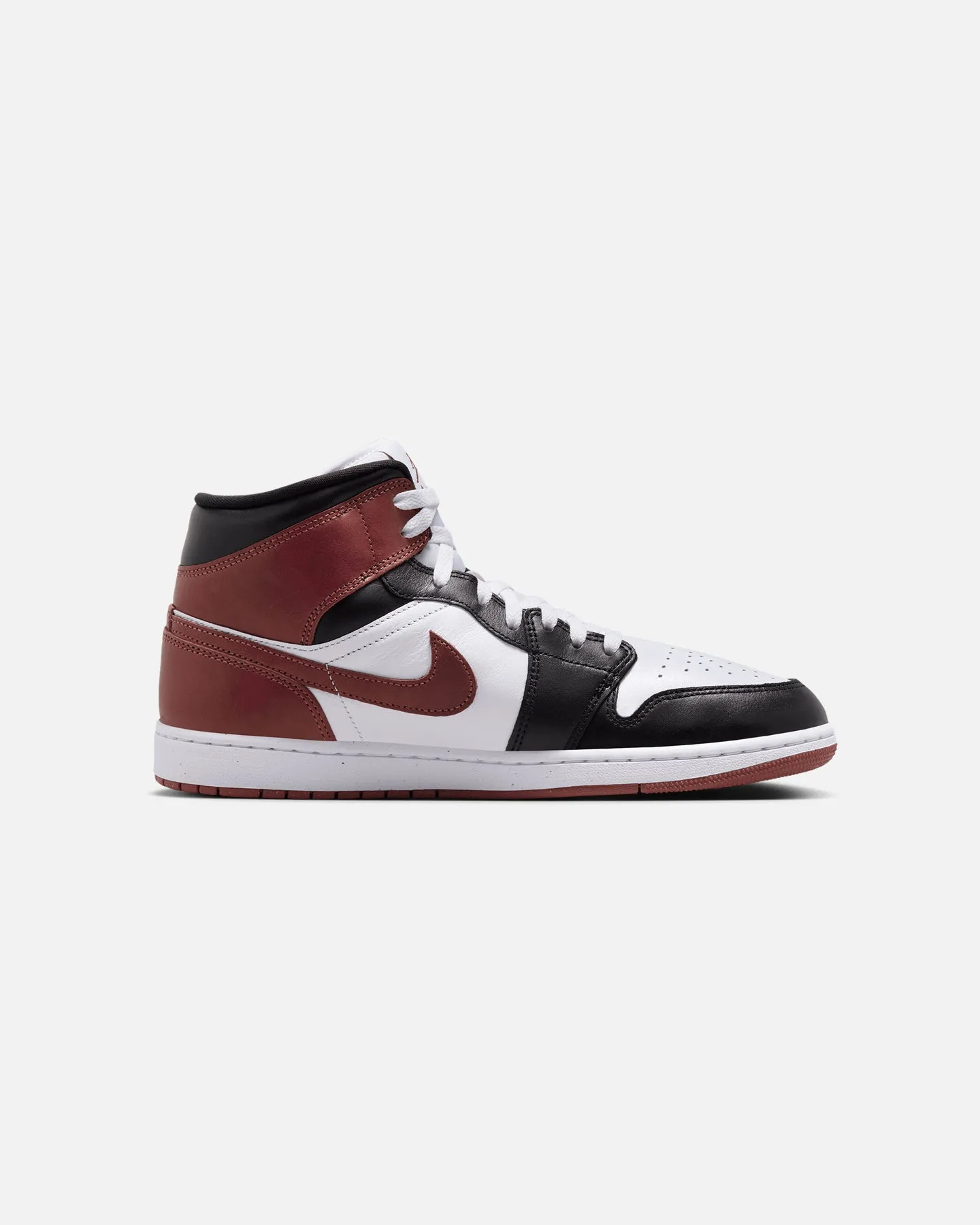Date night Jordan Air Jordan 1 Mid SE "Dark Pony" White/Dark Pony-Black