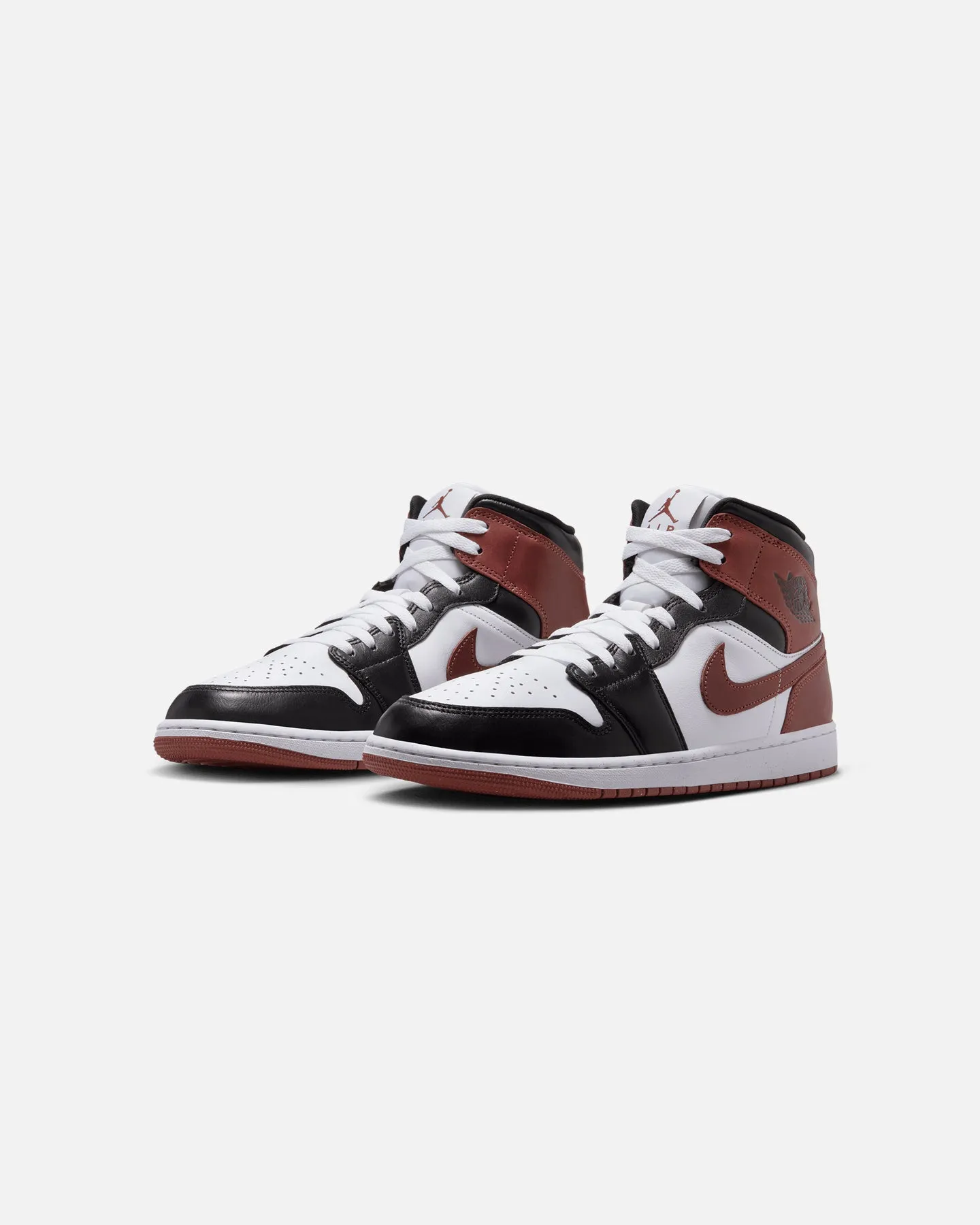 Jordan Air Jordan 1 Mid SE "Dark Pony" White/Dark Pony-Black Kind Glow Flexible Fit