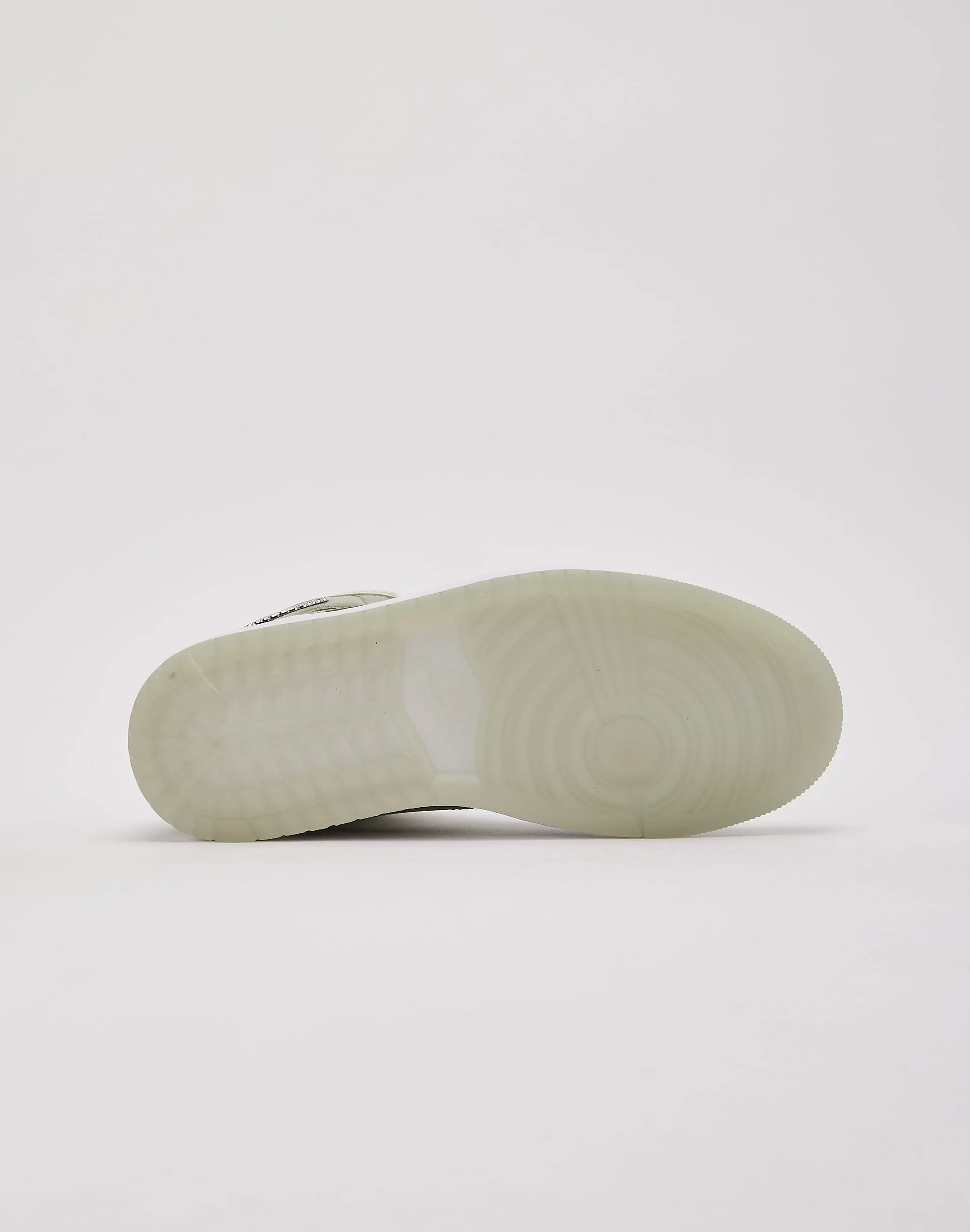 Jordan Air Jordan 1 Mid SE Torsion control