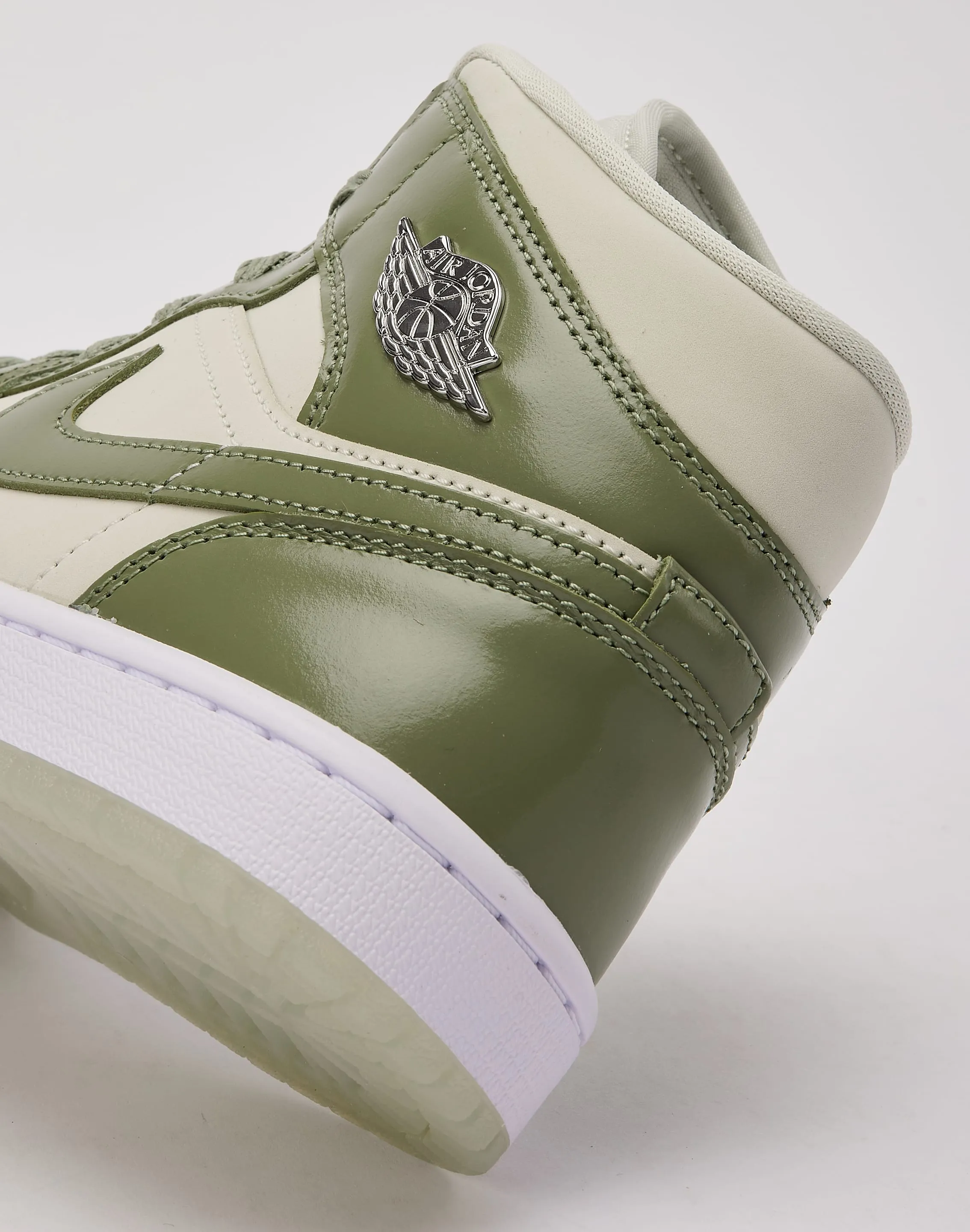 Synthetic Leather Upper Jump Stability Jordan Air Jordan 1 Mid SE