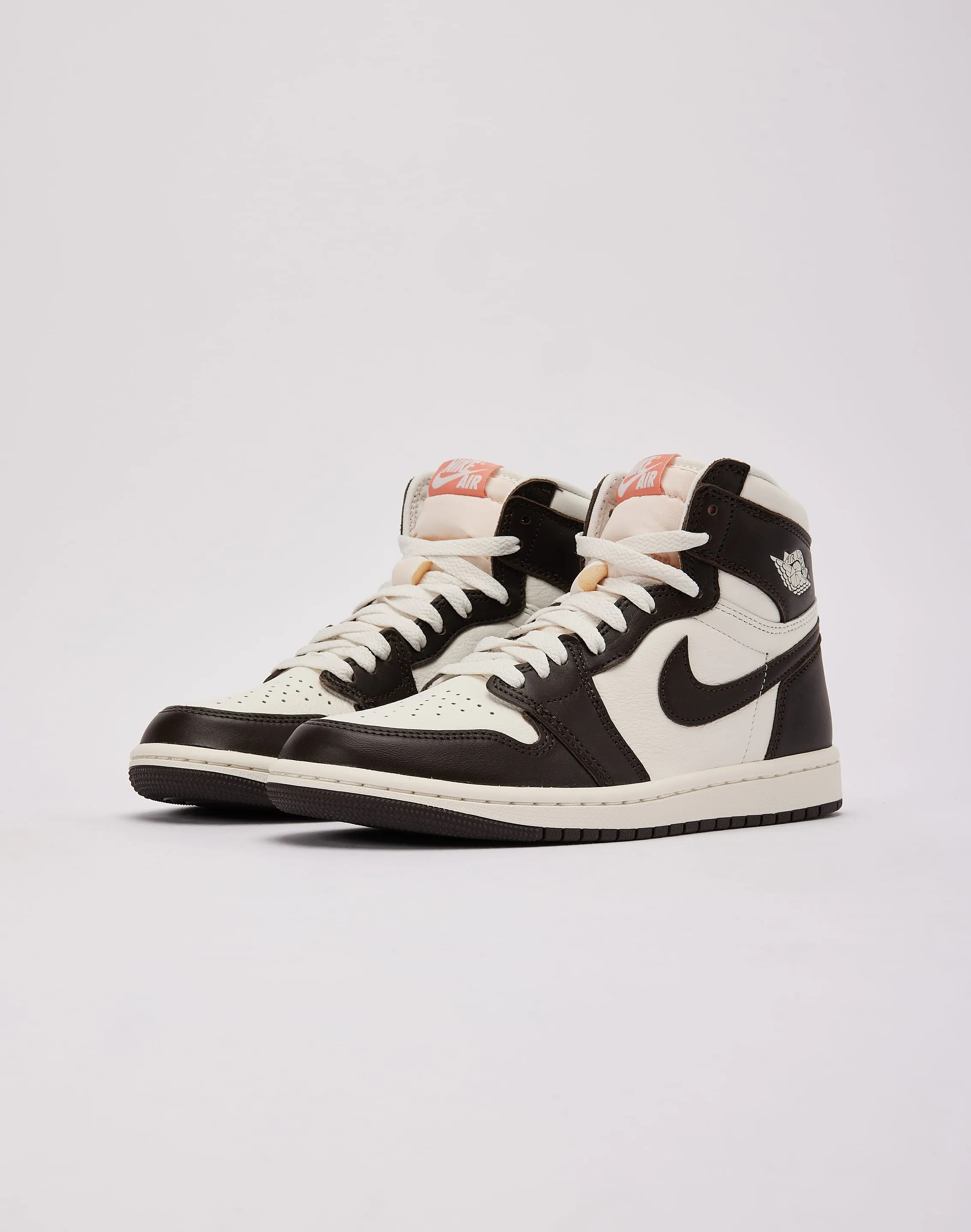 Jordan Air Jordan 1 Retro High OG 'Baroque Brown' Stable Structure