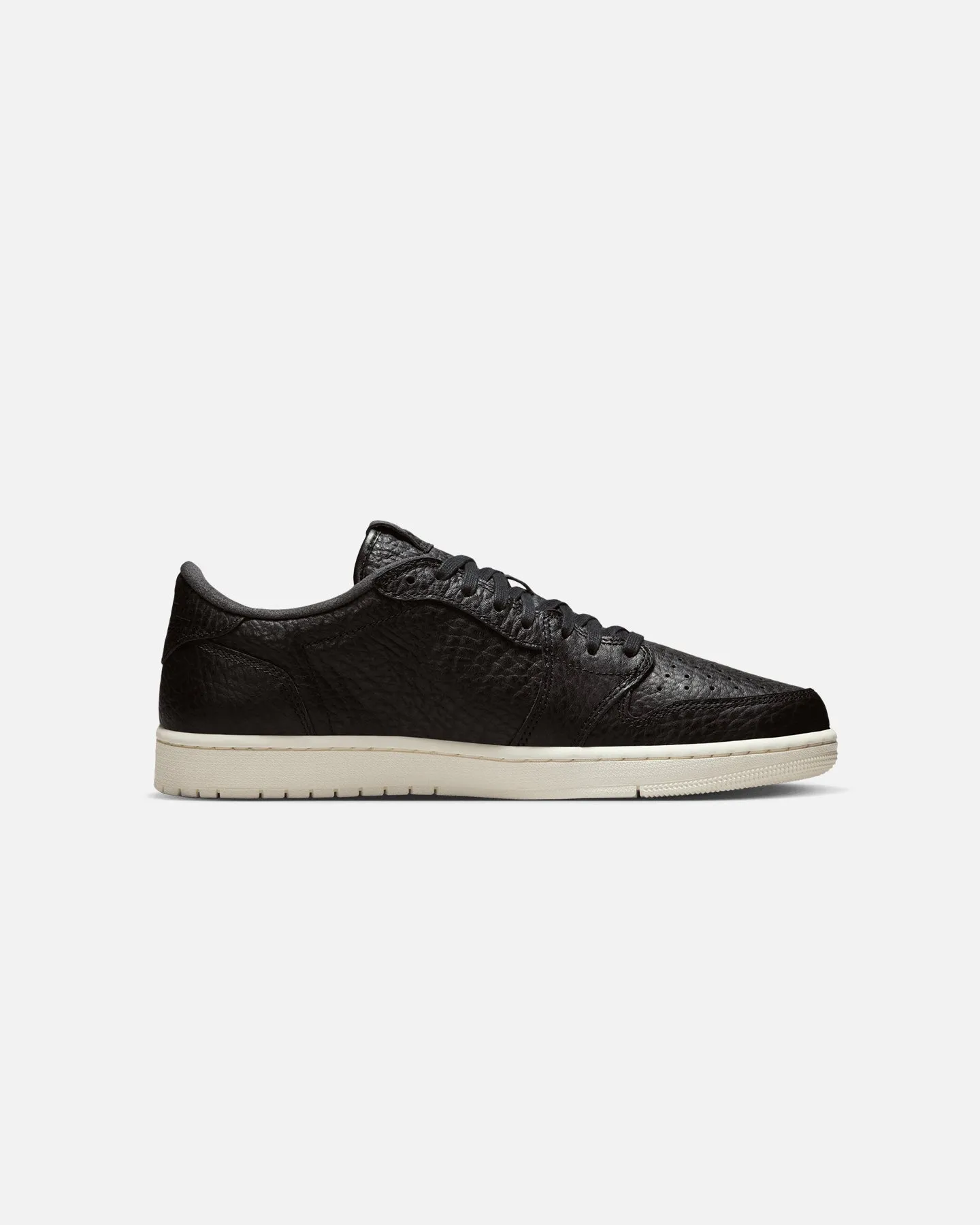 Jordan Air Jordan 1 Retro Low Black/Black High-Traction Sole Soft Insole