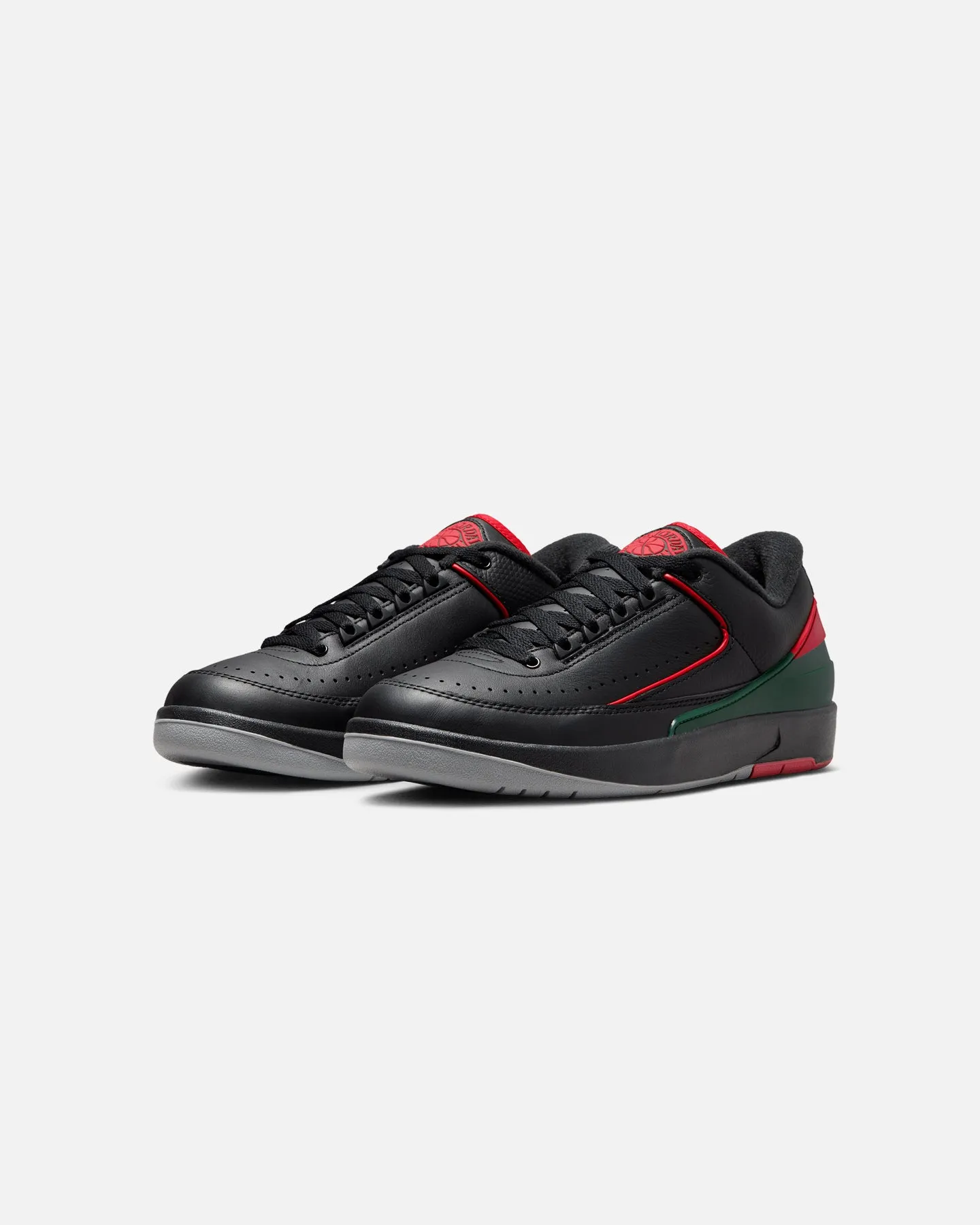 Cliff Edge Eco Friendly Minimalist Fans Jordan Air Jordan 2 Retro Low "Christmas" Black/Fire Red