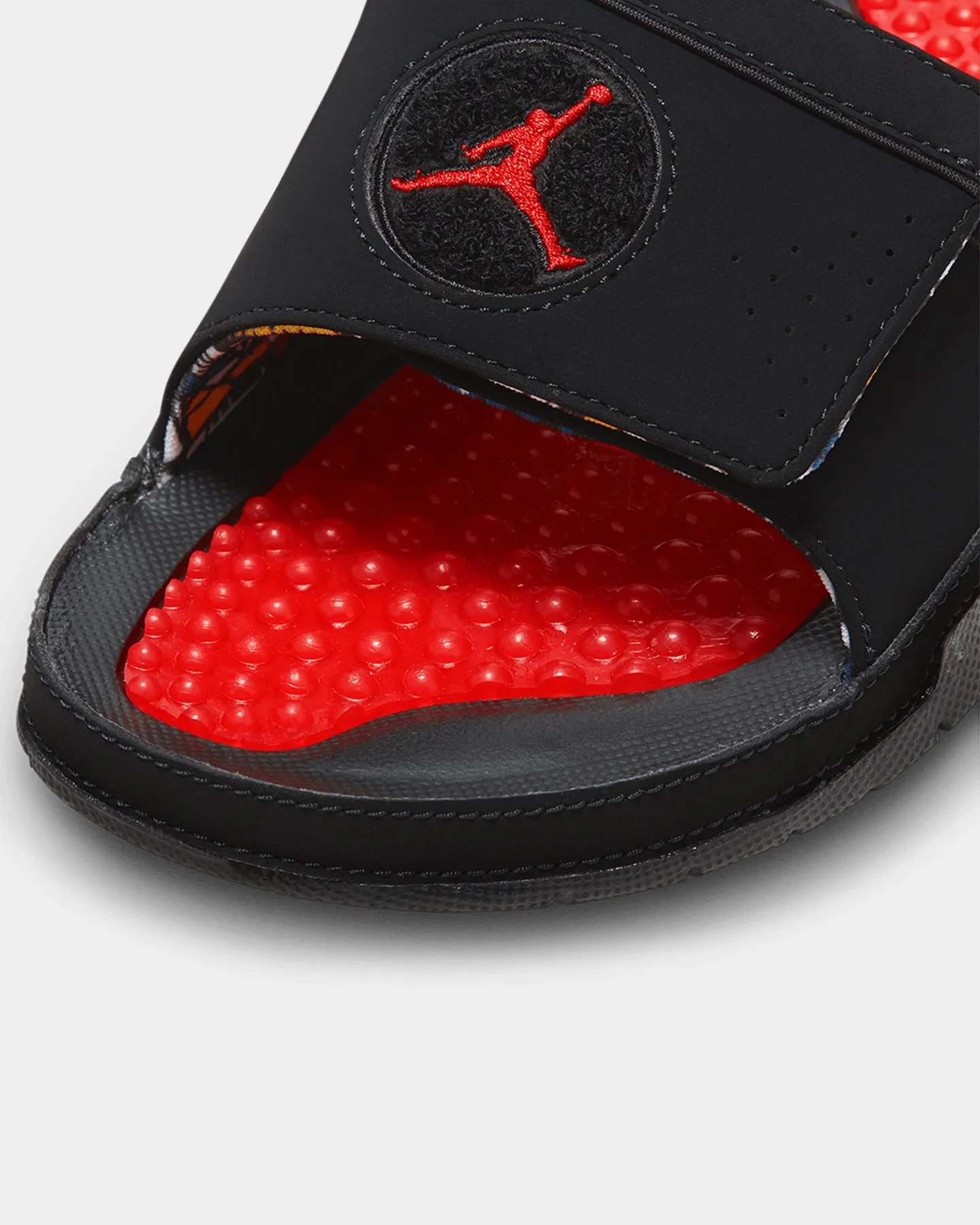 Dust Free Jordan Hydro 8 Retro Black/University Red