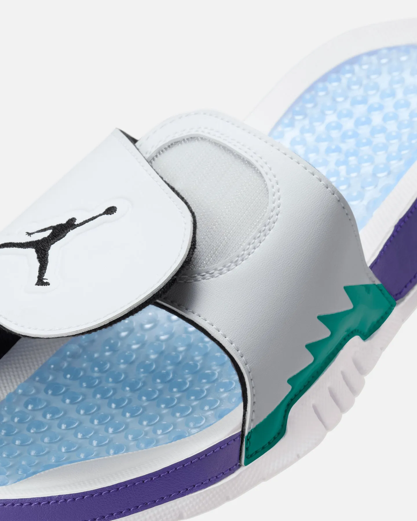 Fast Lane Jordan Hydro V Retro Slides White/Black