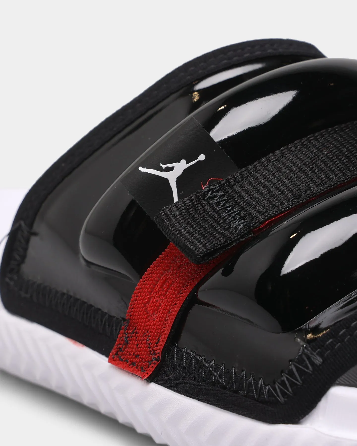 Jordan Jordan Super Play Slide Black/University Red Fire Red Strong Grip