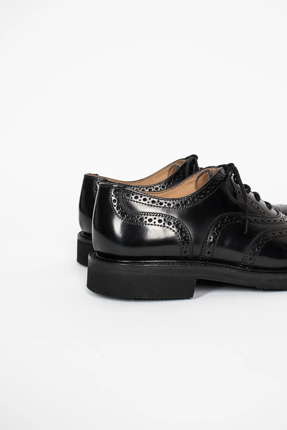Kara Bookbinder Brogue Black Boat Walk