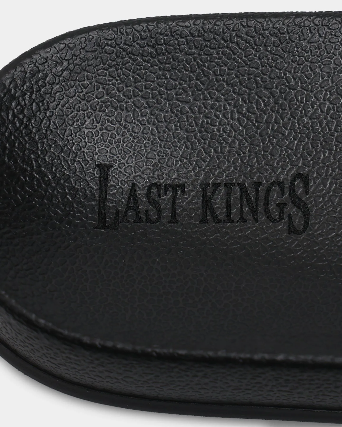 Last Kings Chain Slide Black Game Ready