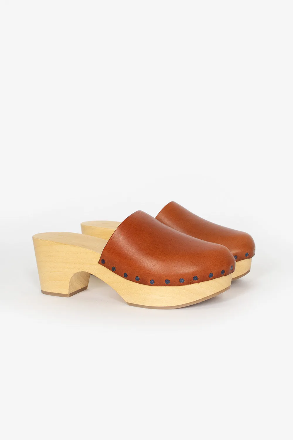 Elegant Mood Winter Base Leather Heeled Clog