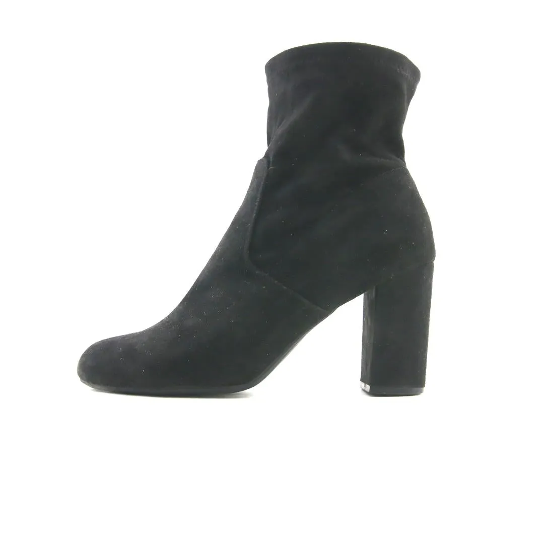 CANDIES . Holiday Chicfit