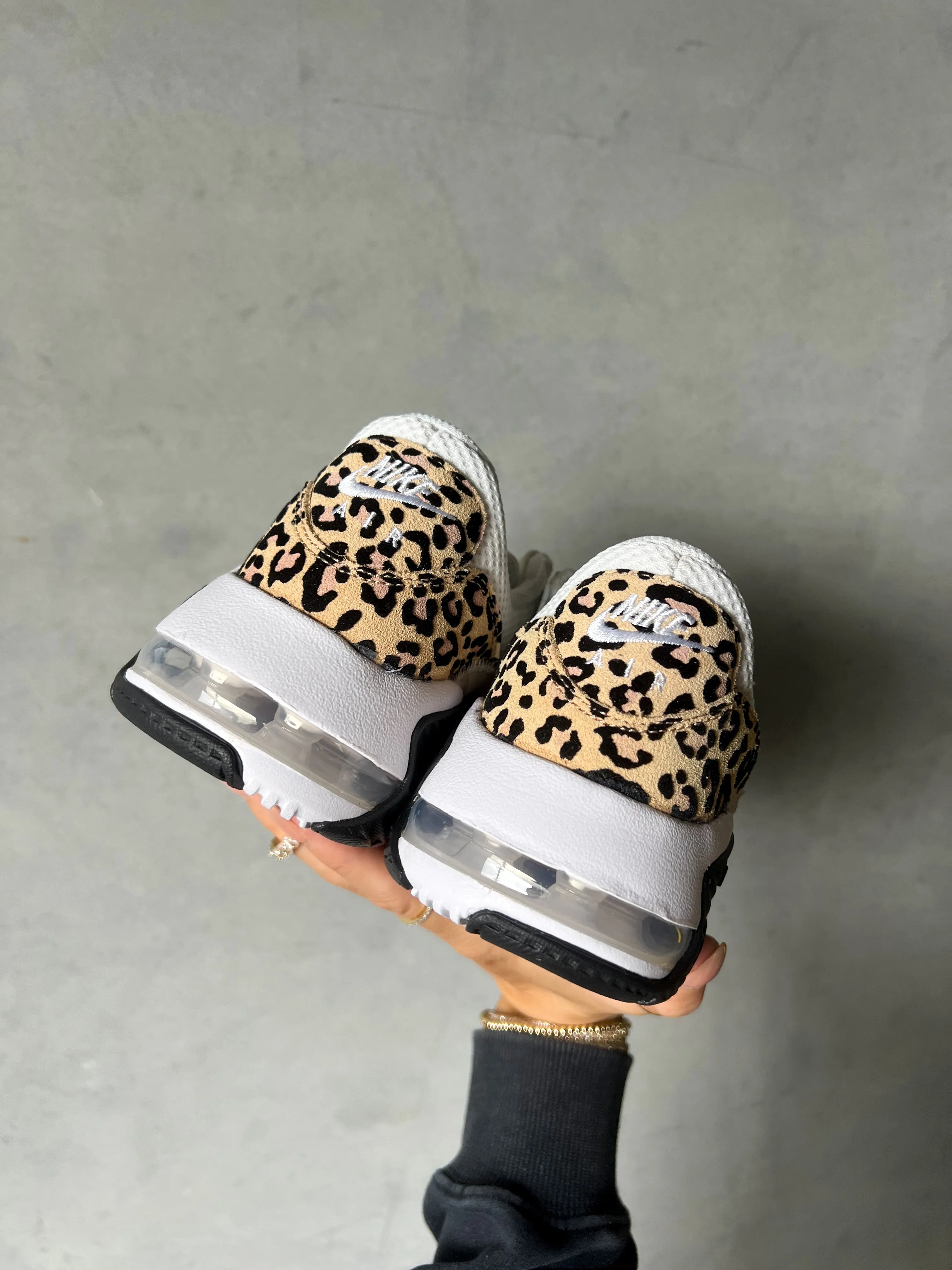 Friend Hike Slip Free Leopard Swarovski Nike Women??s Air Max